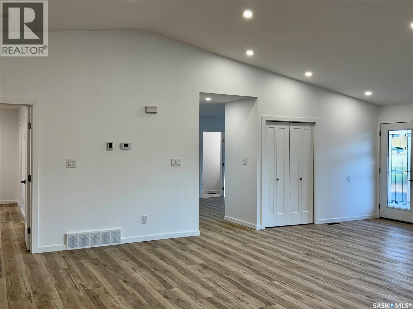 43 Franklin Avenue Property Photo 23