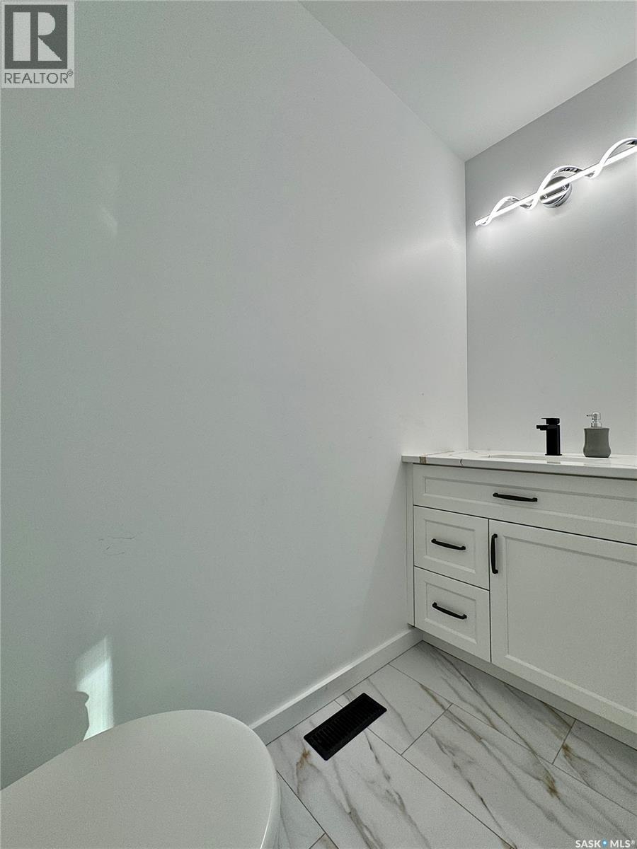 43 Franklin Avenue Property Photo 48