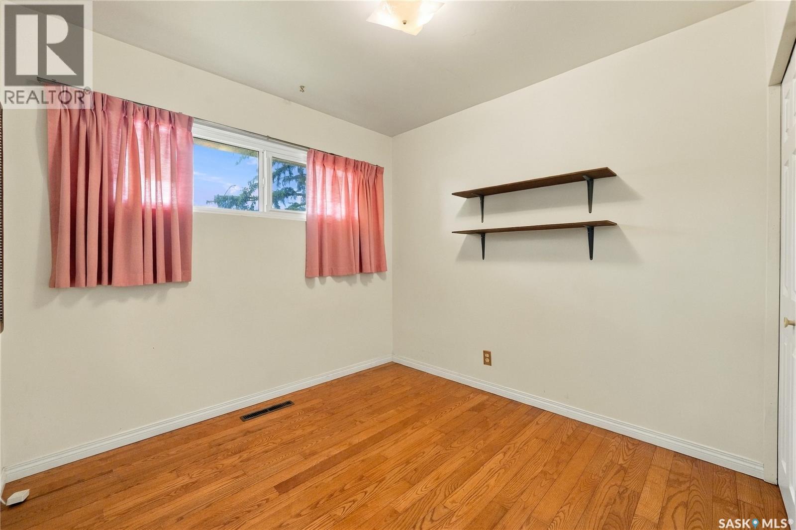 226 U Avenue N Property Photo 14