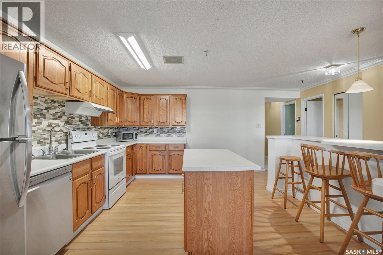 601 510 5th Avenue N Property Photo 9