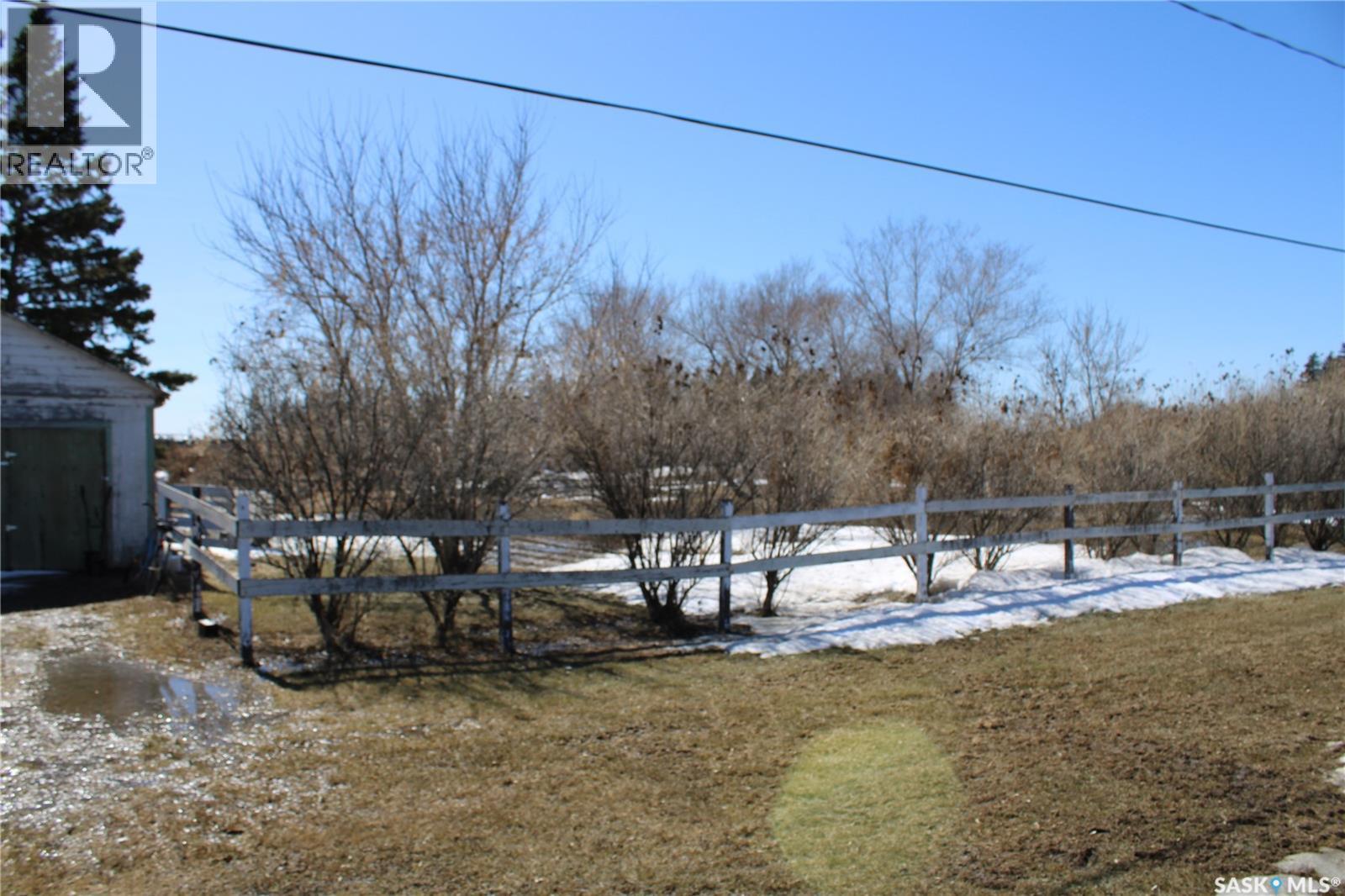 407 1st Avenue Property Photo 3