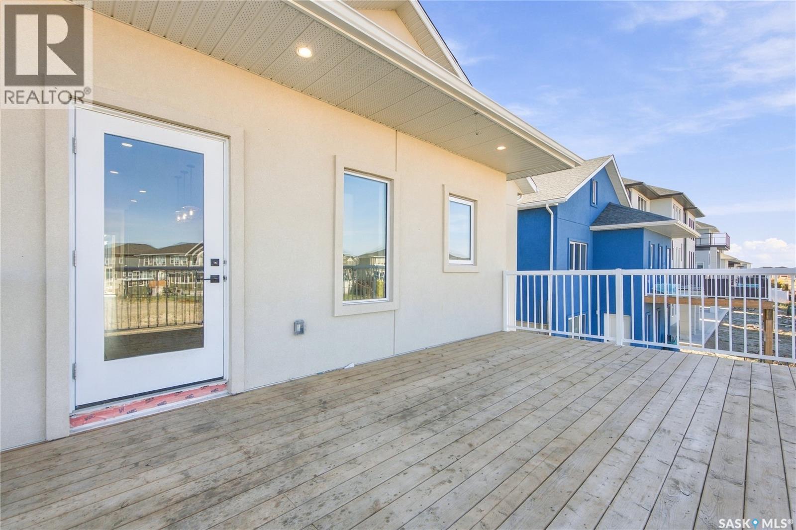 367 Leskiw Bend Property Photo 18