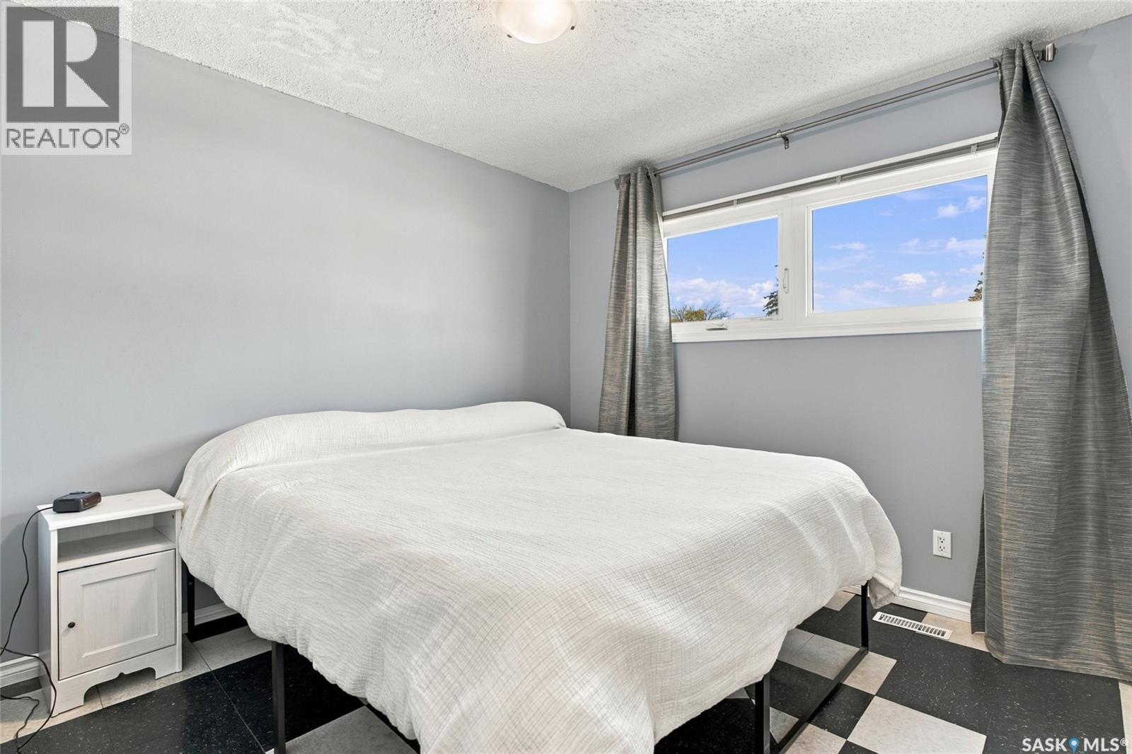 231 Priel Crescent Property Photo 19