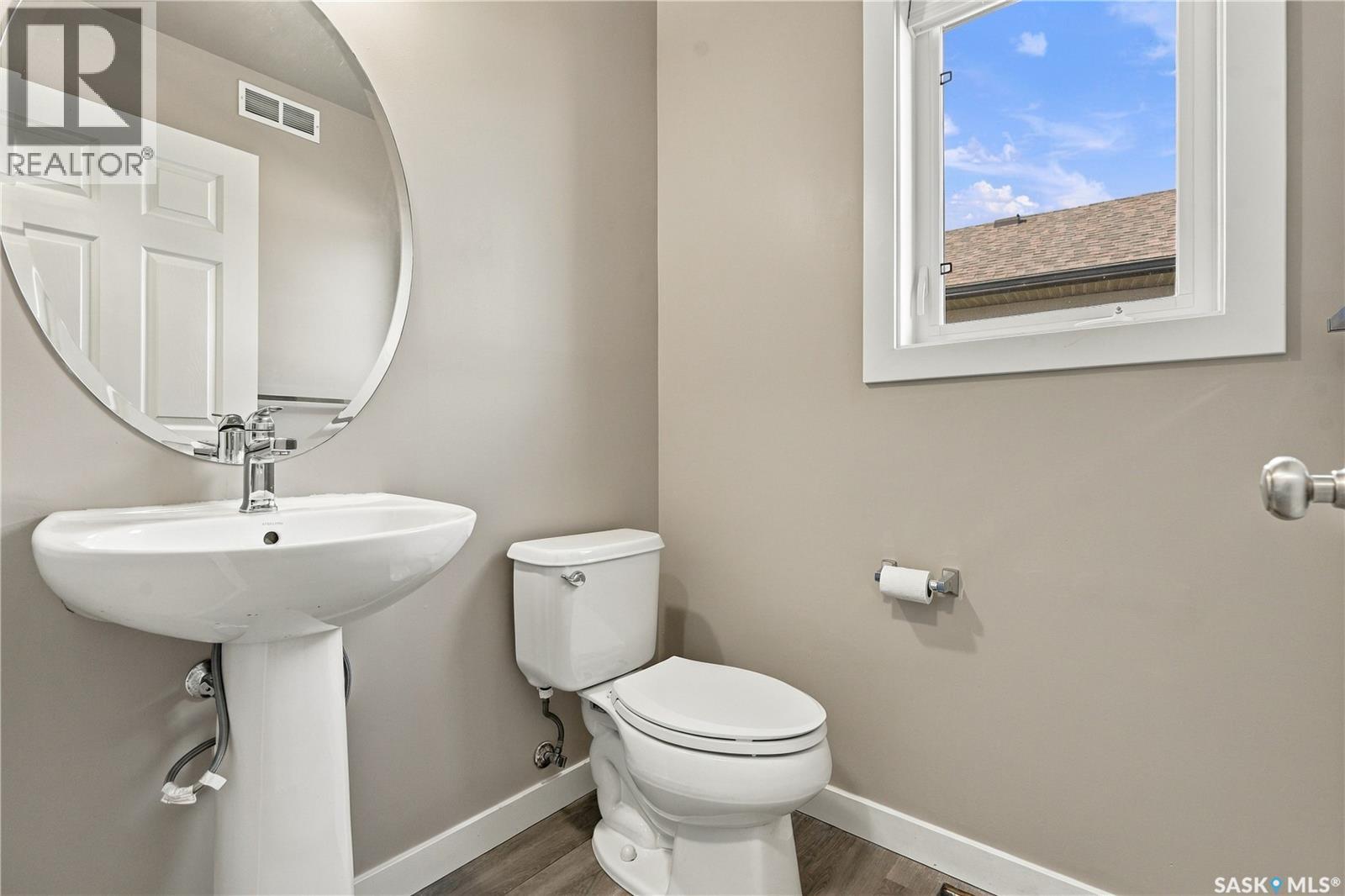 255 Mcbeth Crescent Property Photo 17