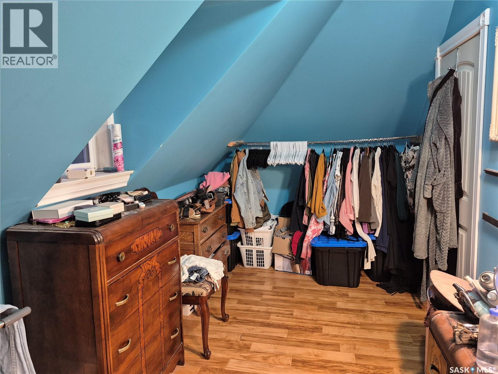 303 Edward Street Property Photo 25
