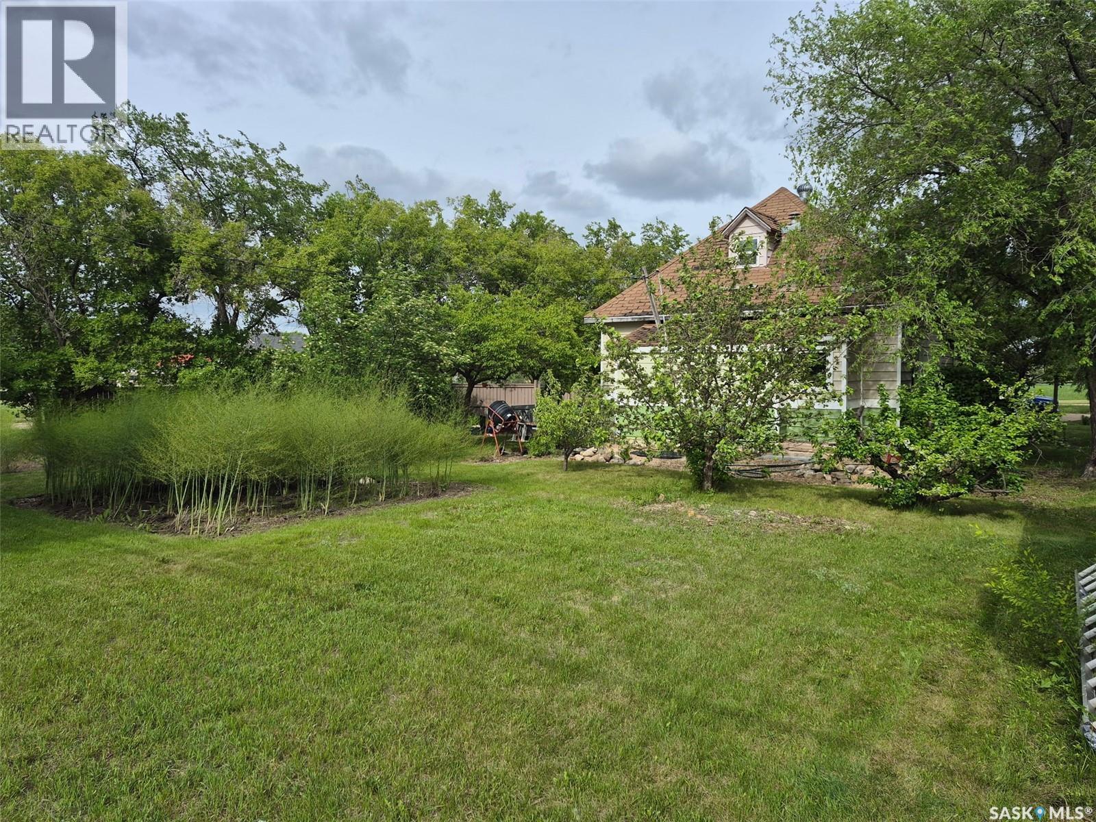 303 Edward Street Property Photo 29