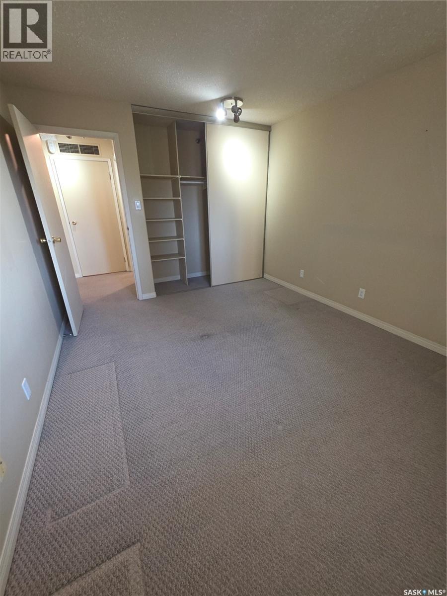 601 311 6th Avenue Property Photo 12