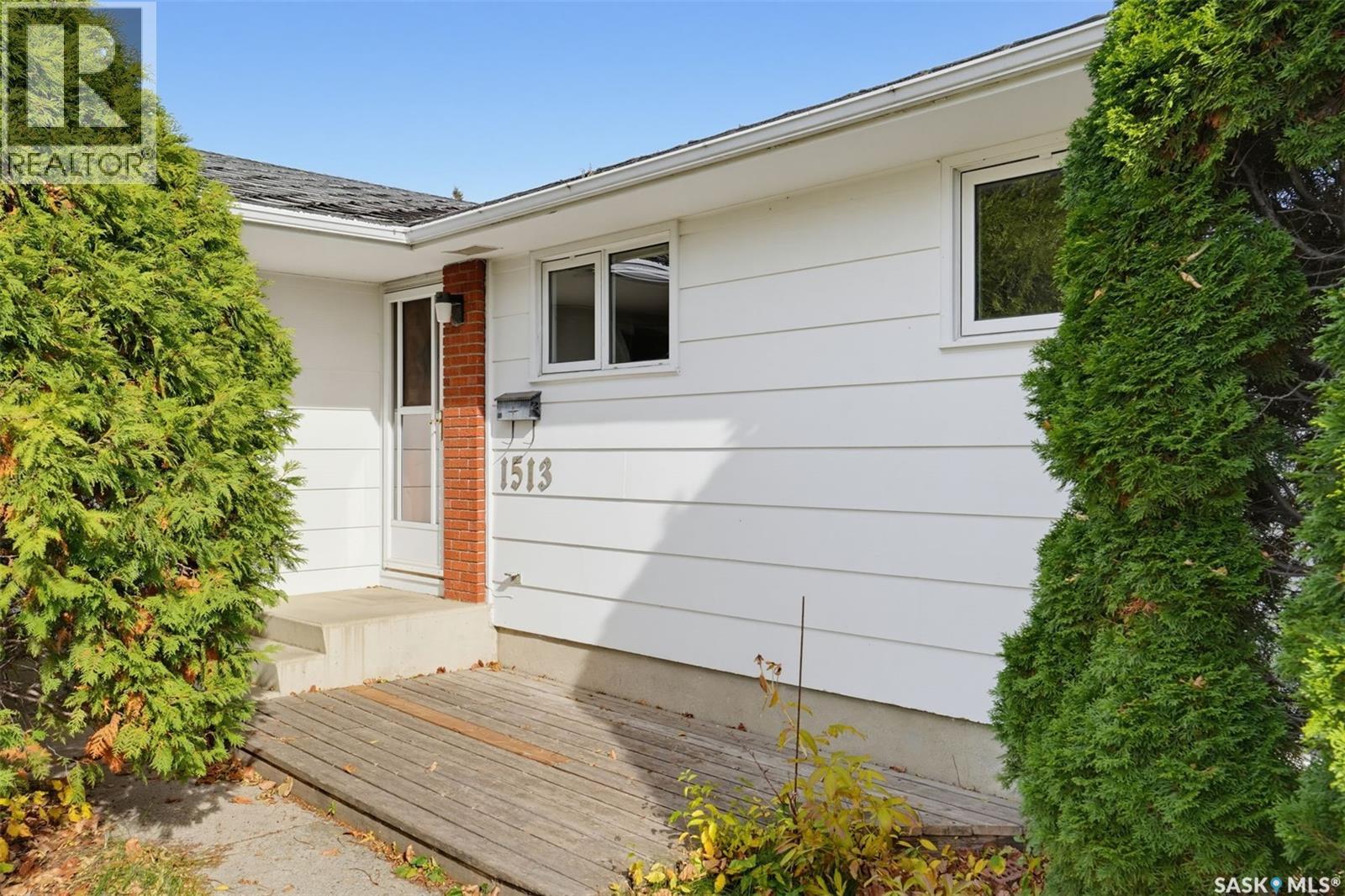 1513 Argyle Avenue Property Photo 8