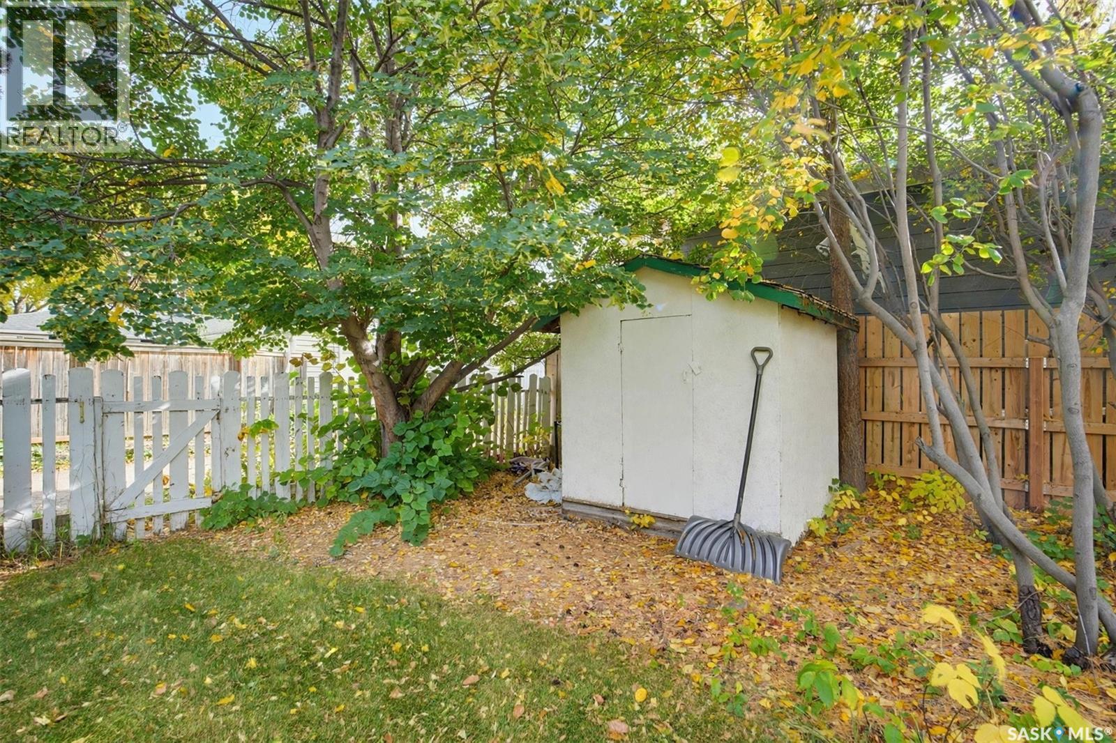 1513 Argyle Avenue Property Photo 41