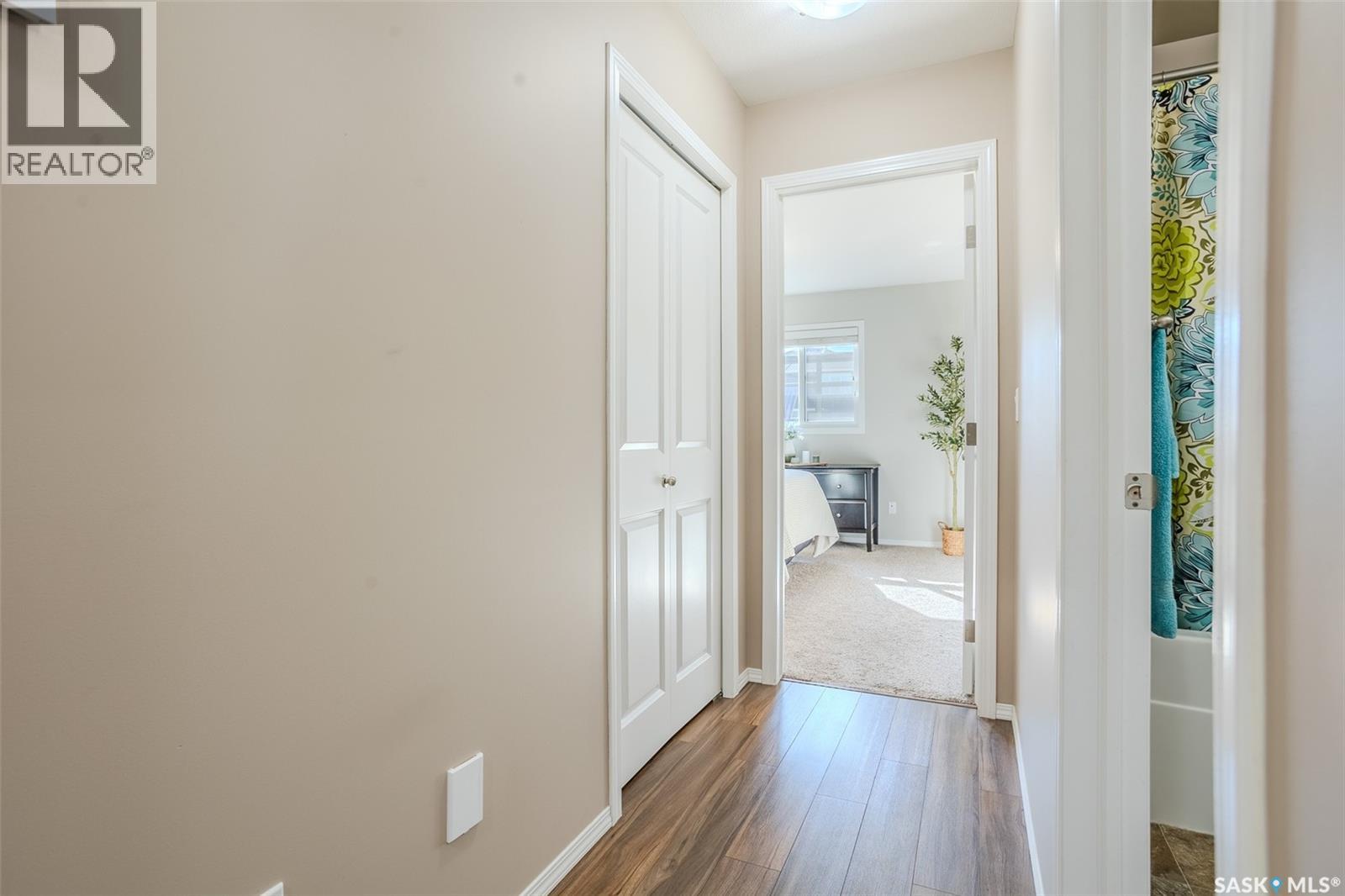 622 Rosewood Boulevard W Property Photo 16