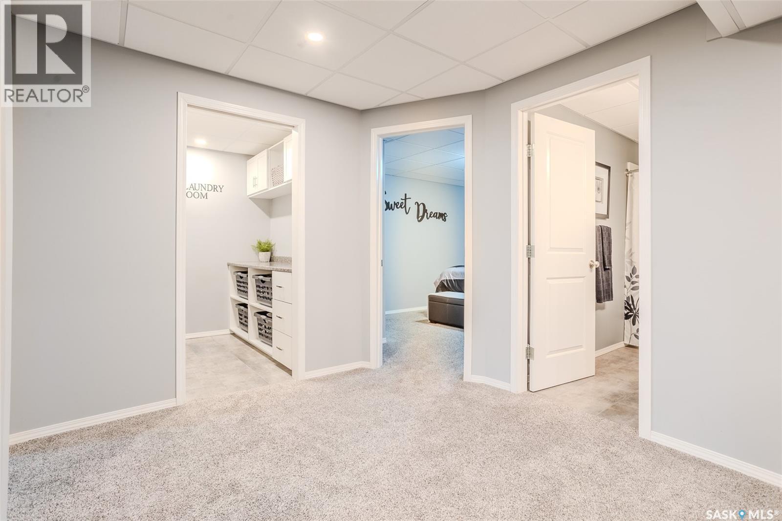 622 Rosewood Boulevard W Property Photo 24