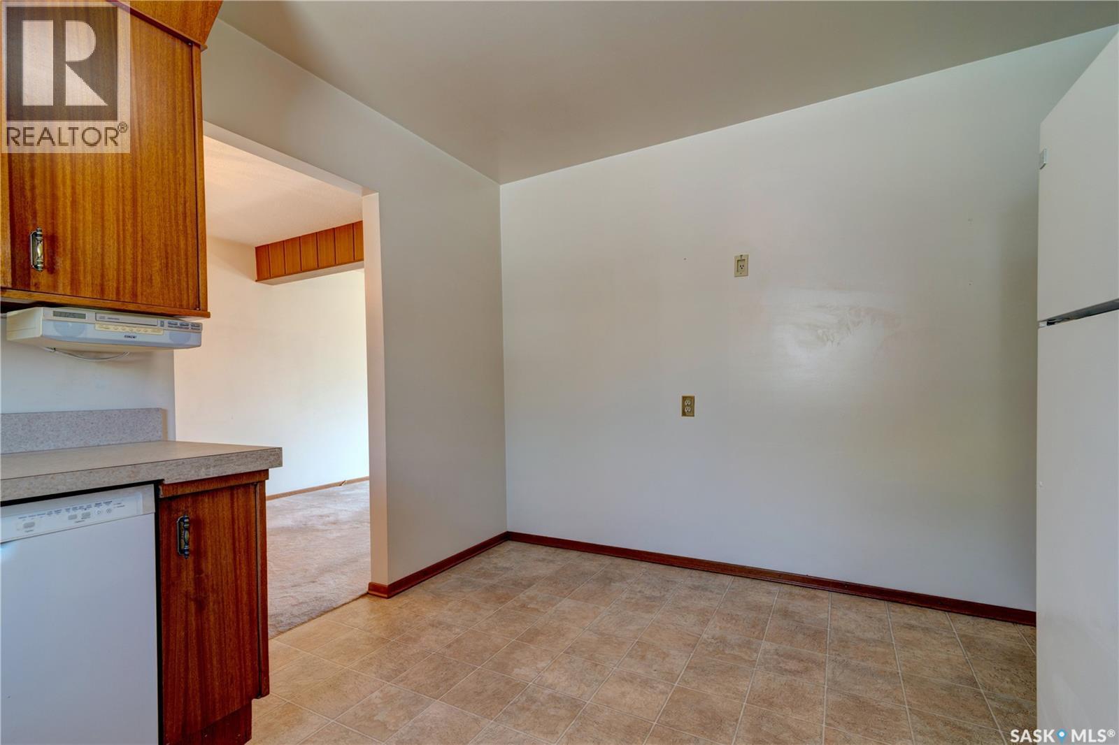 5 Wheaton Crescent Property Photo 13