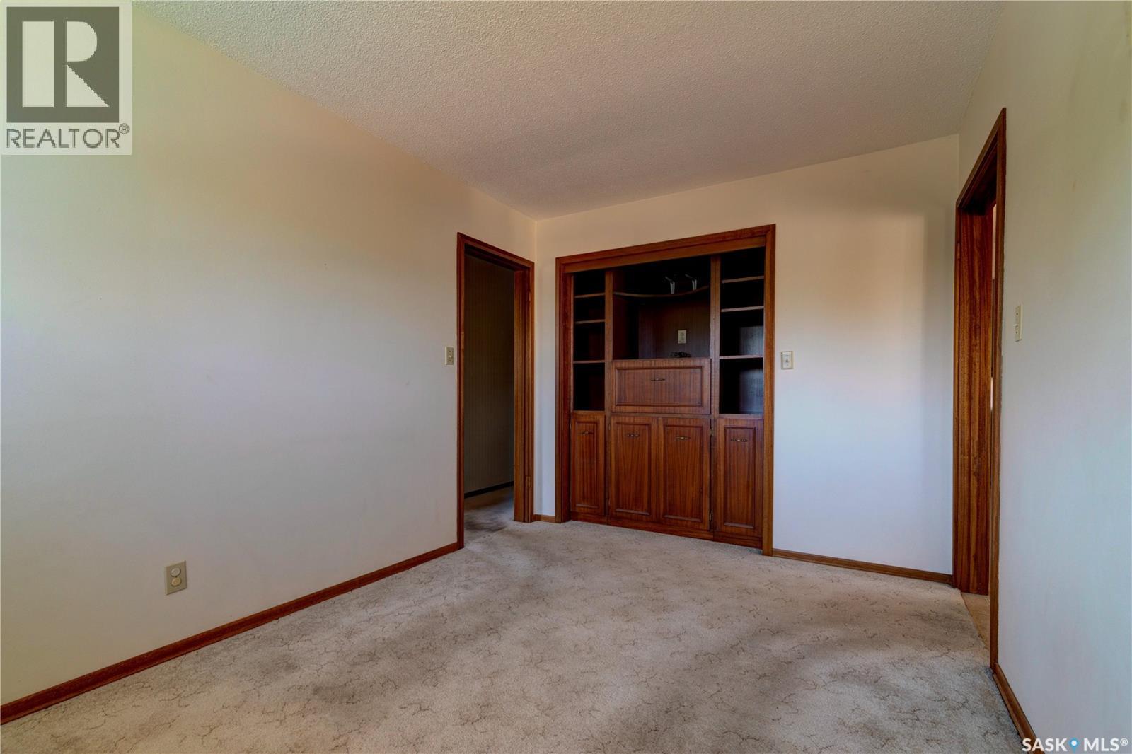 5 Wheaton Crescent Property Photo 23