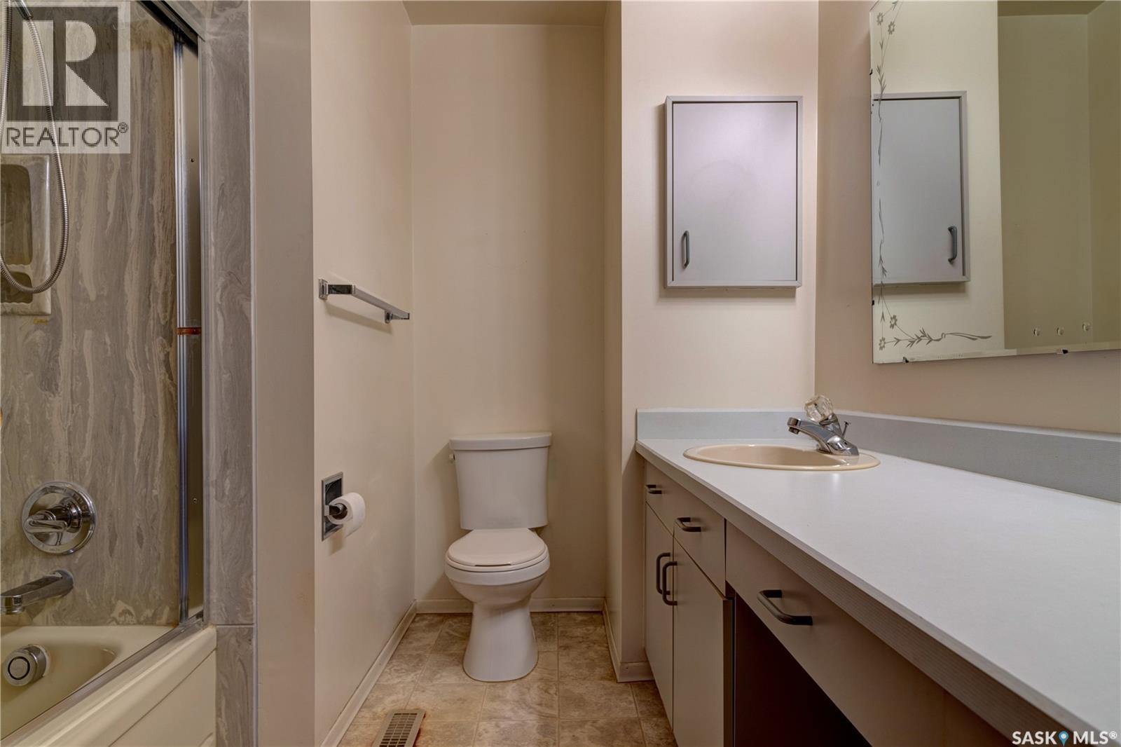 5 Wheaton Crescent Property Photo 26