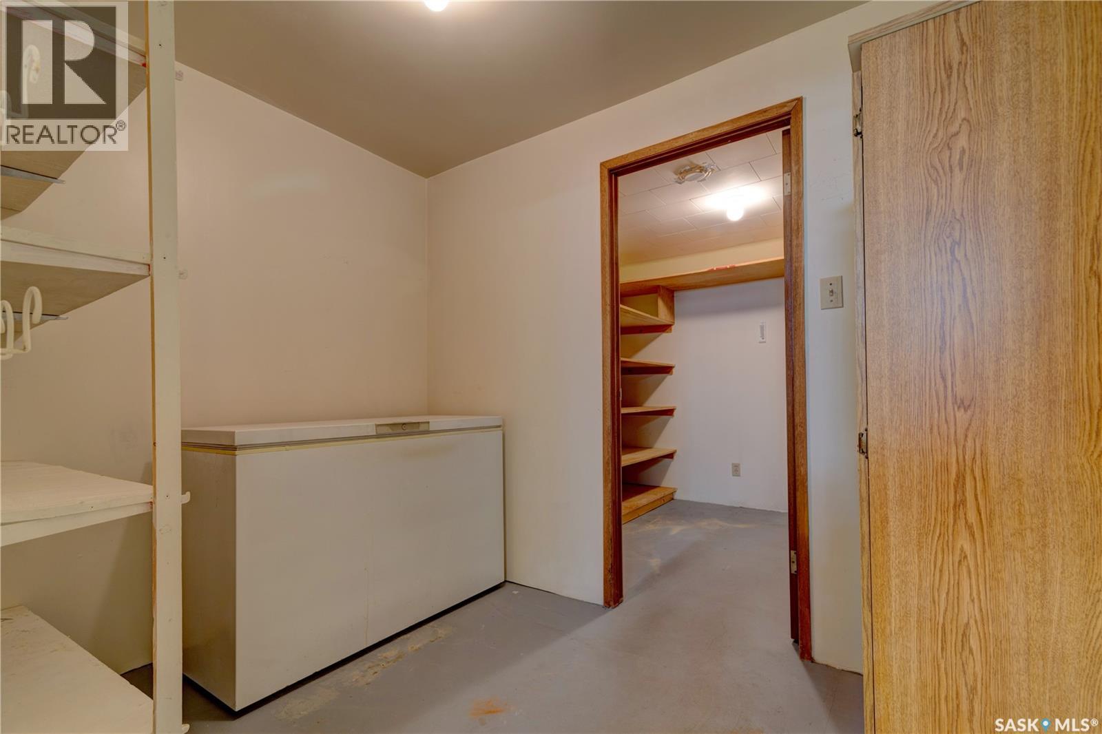 5 Wheaton Crescent Property Photo 38
