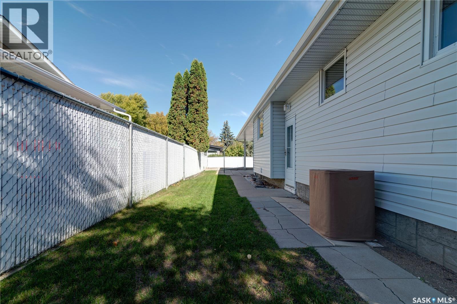 5 Wheaton Crescent Property Photo 44