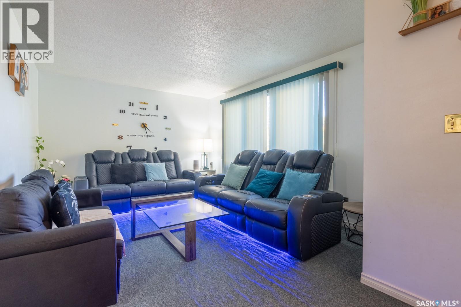 364 Osler Street Property Photo 3