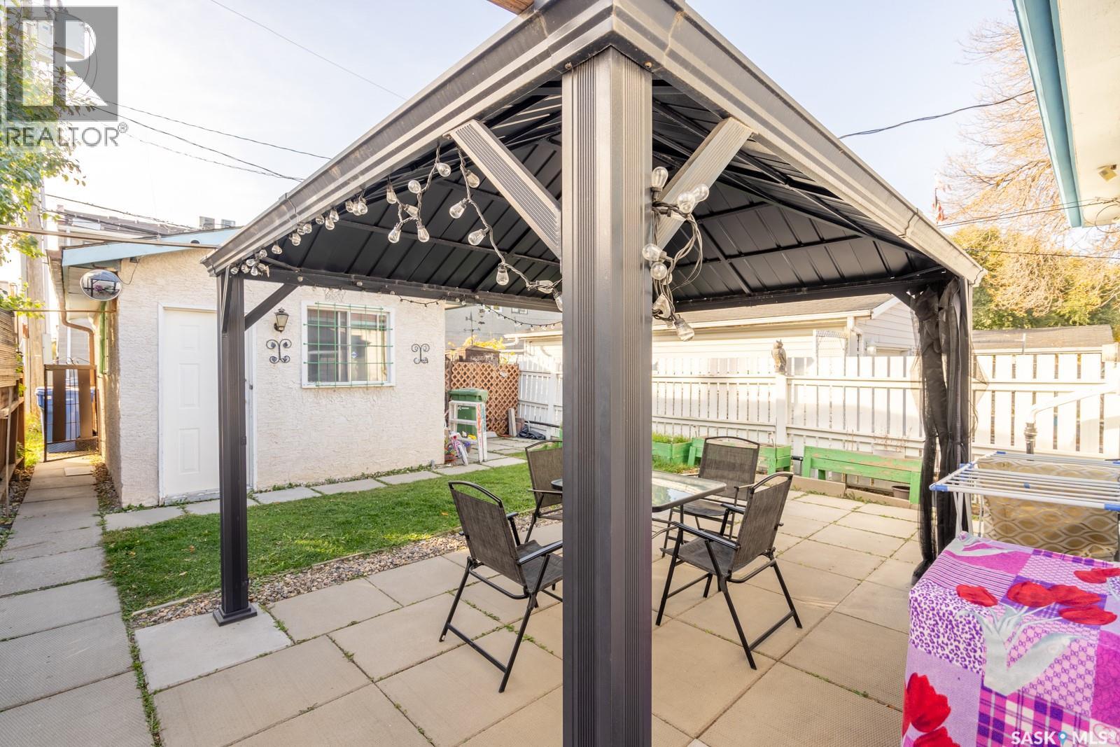 364 Osler Street Property Photo 28