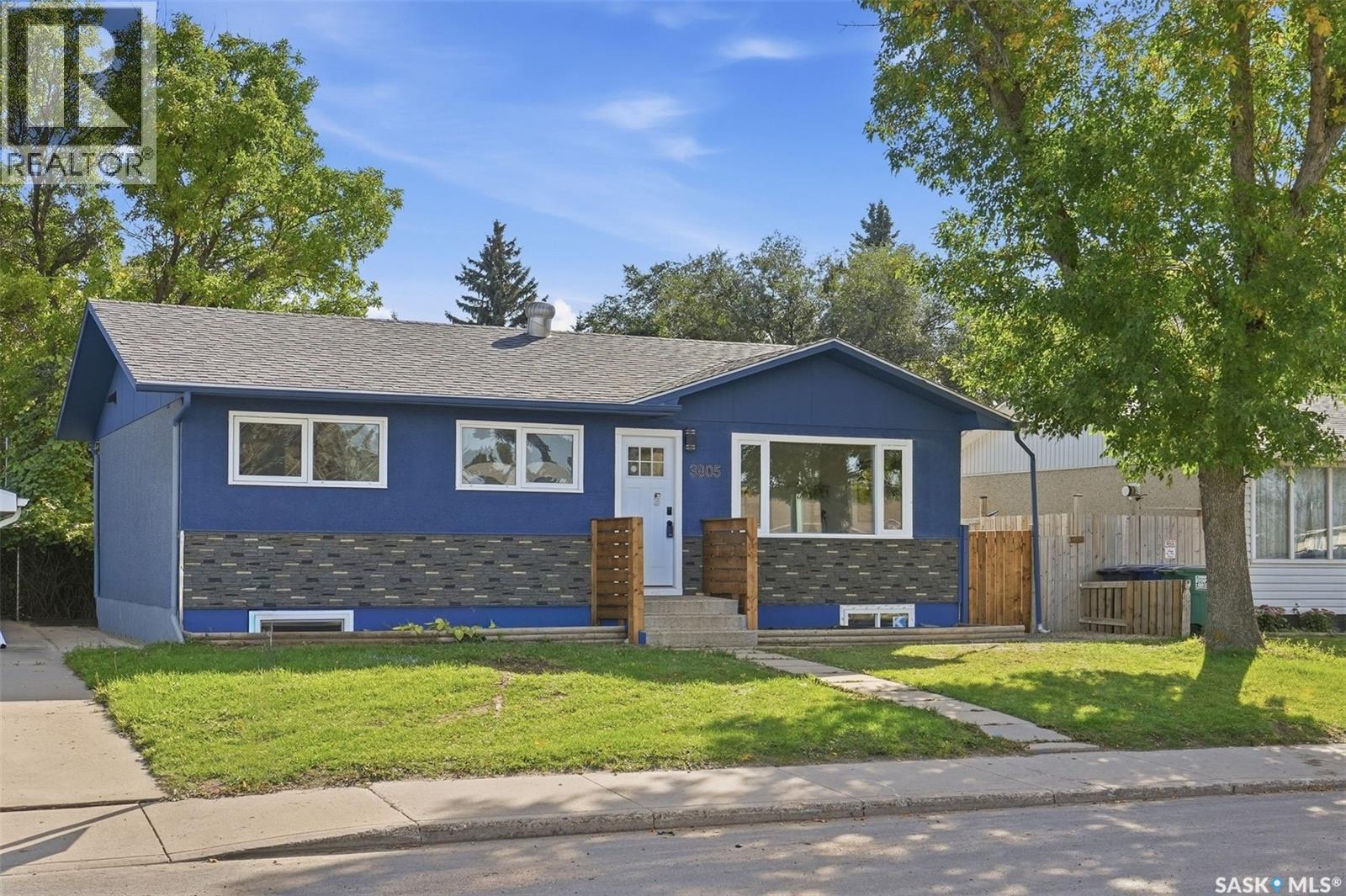 3805 Diefenbaker Drive Property Photo 2