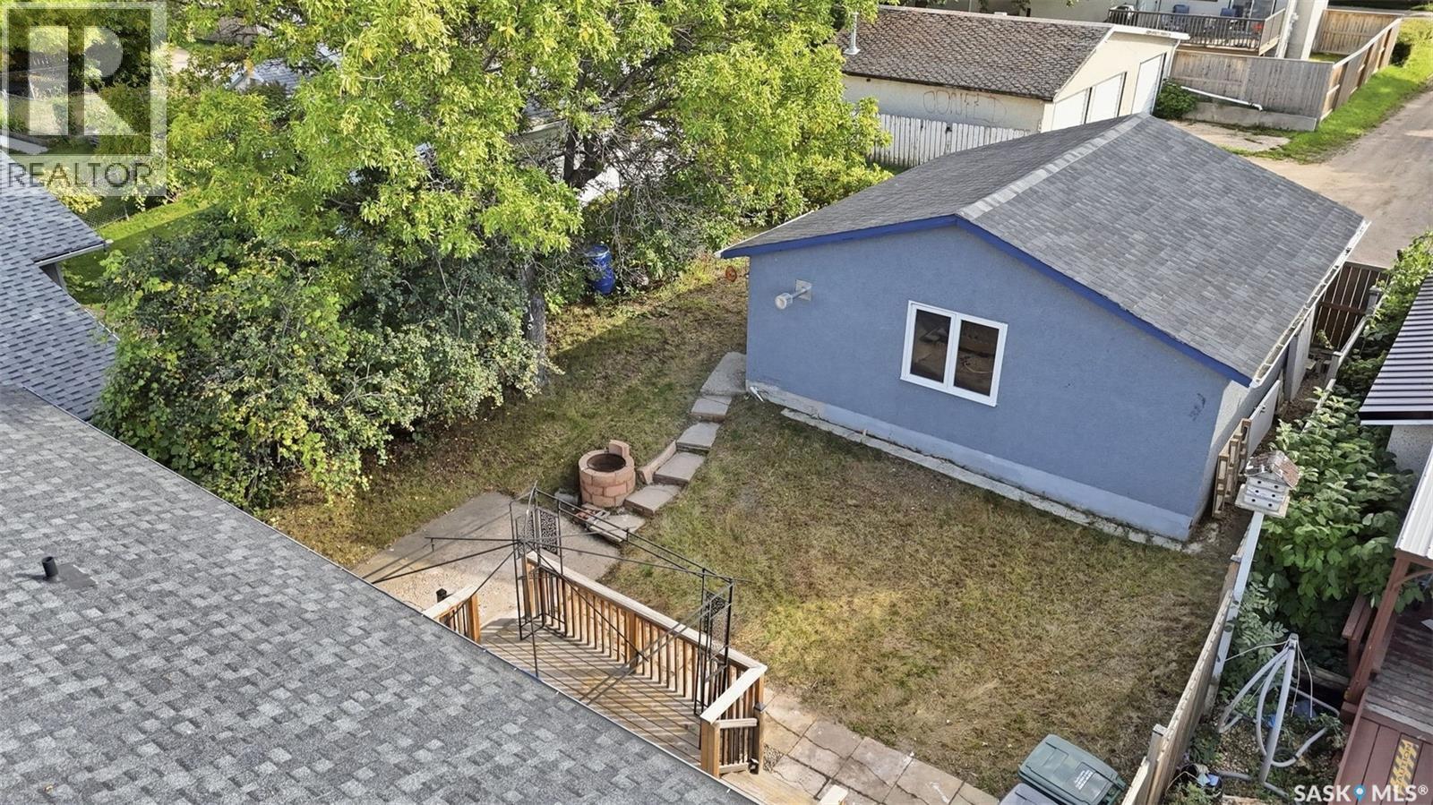 3805 Diefenbaker Drive Property Photo 17