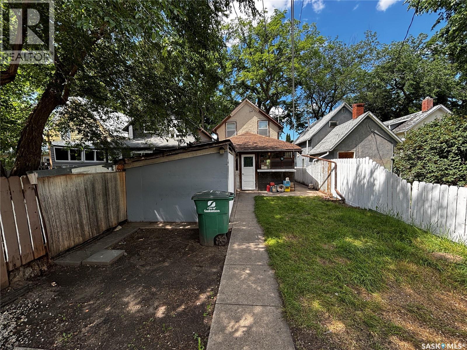 428 I Avenue S Property Photo 13
