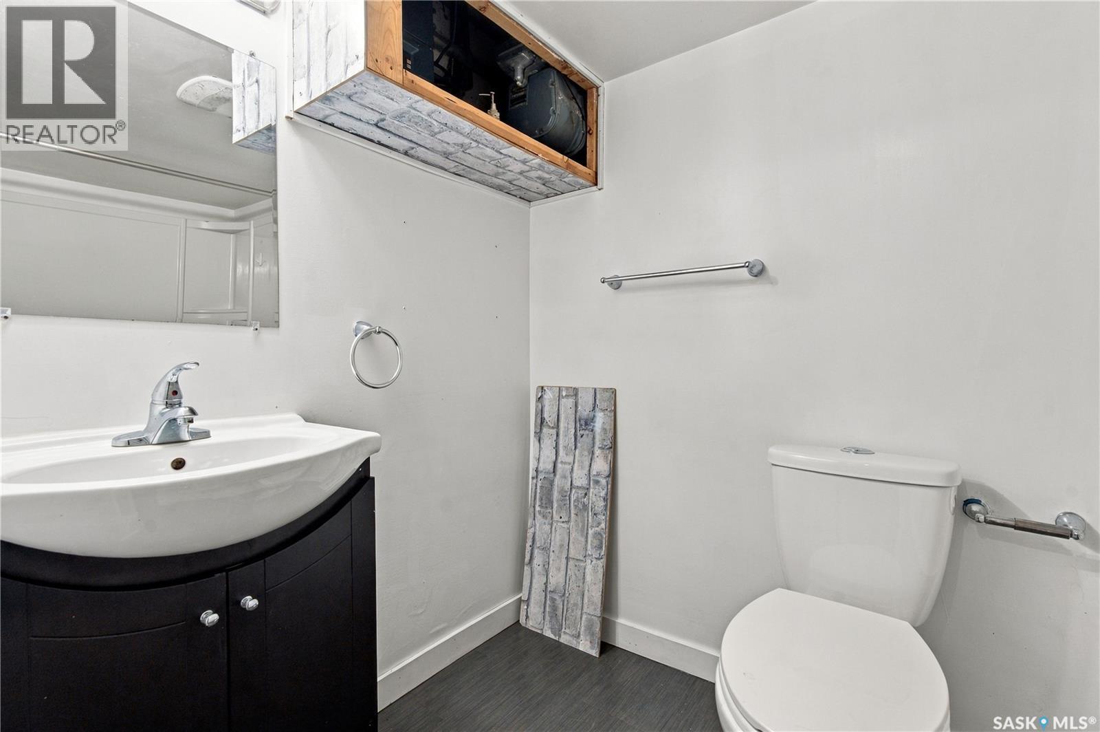 431 York Street Property Photo 22