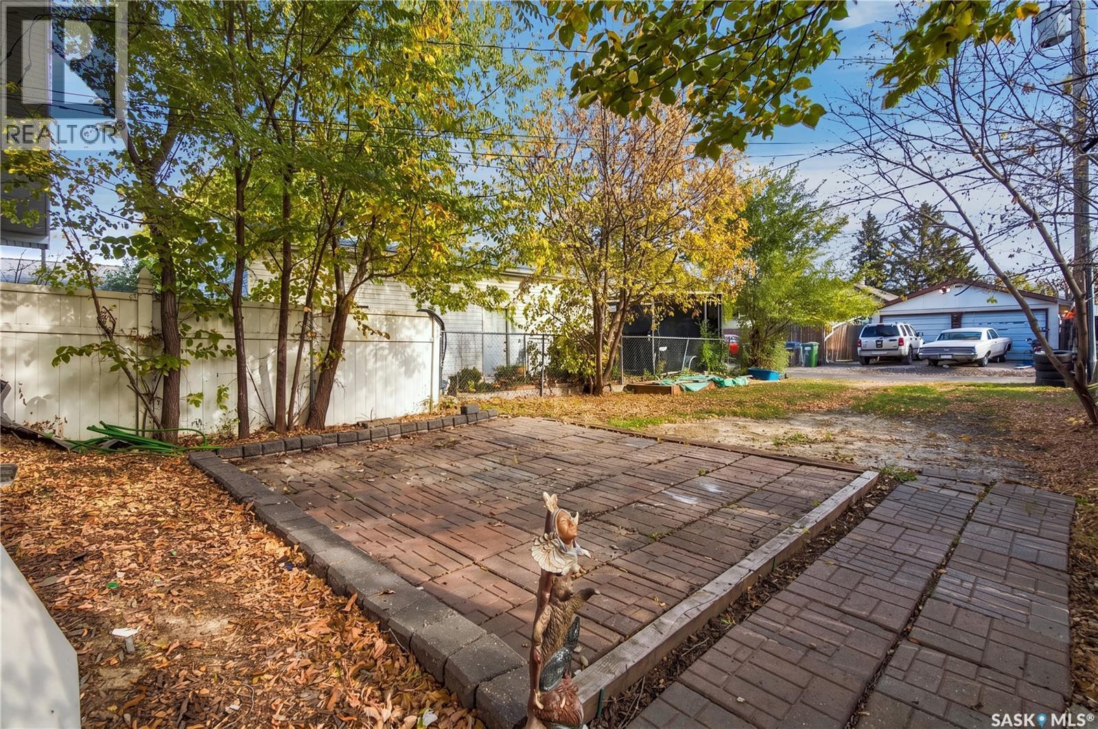 431 York Street Property Photo 27