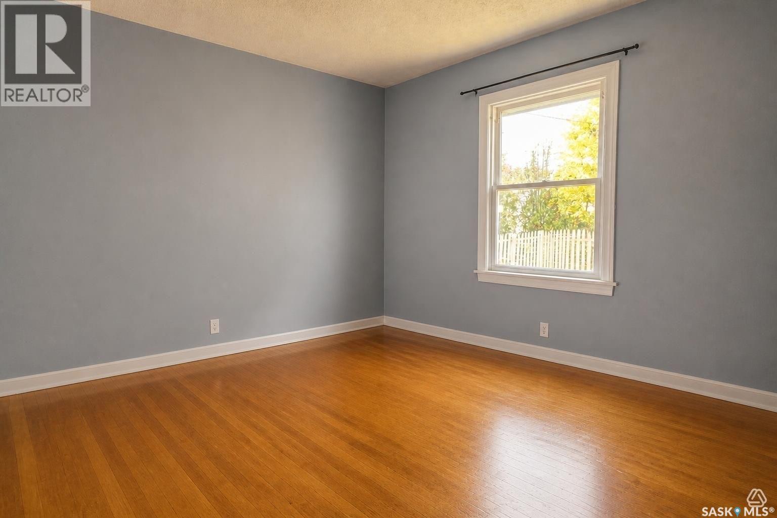 660 3rd Avenue Ne Property Photo 10
