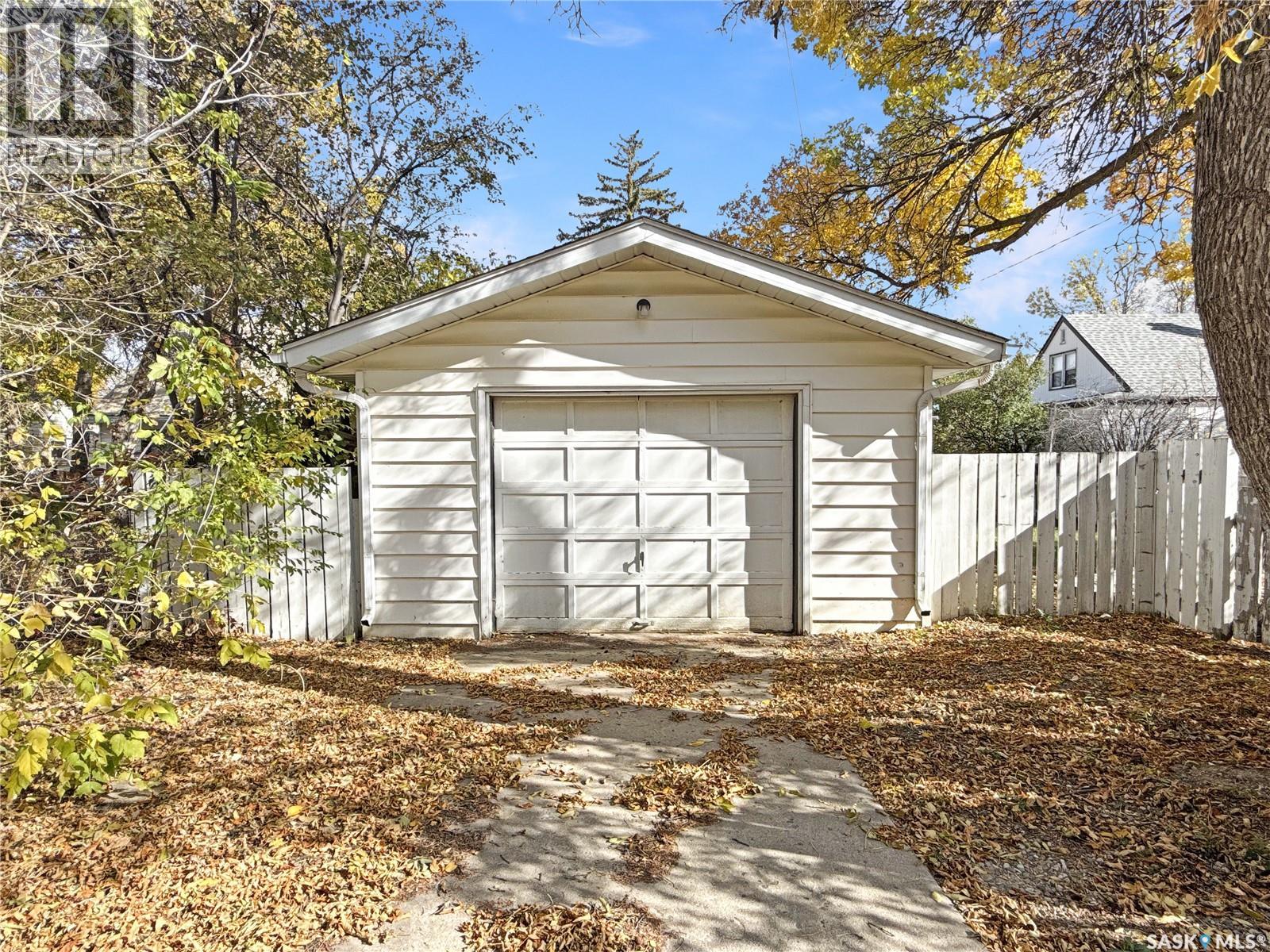 660 3rd Avenue Ne Property Photo 17