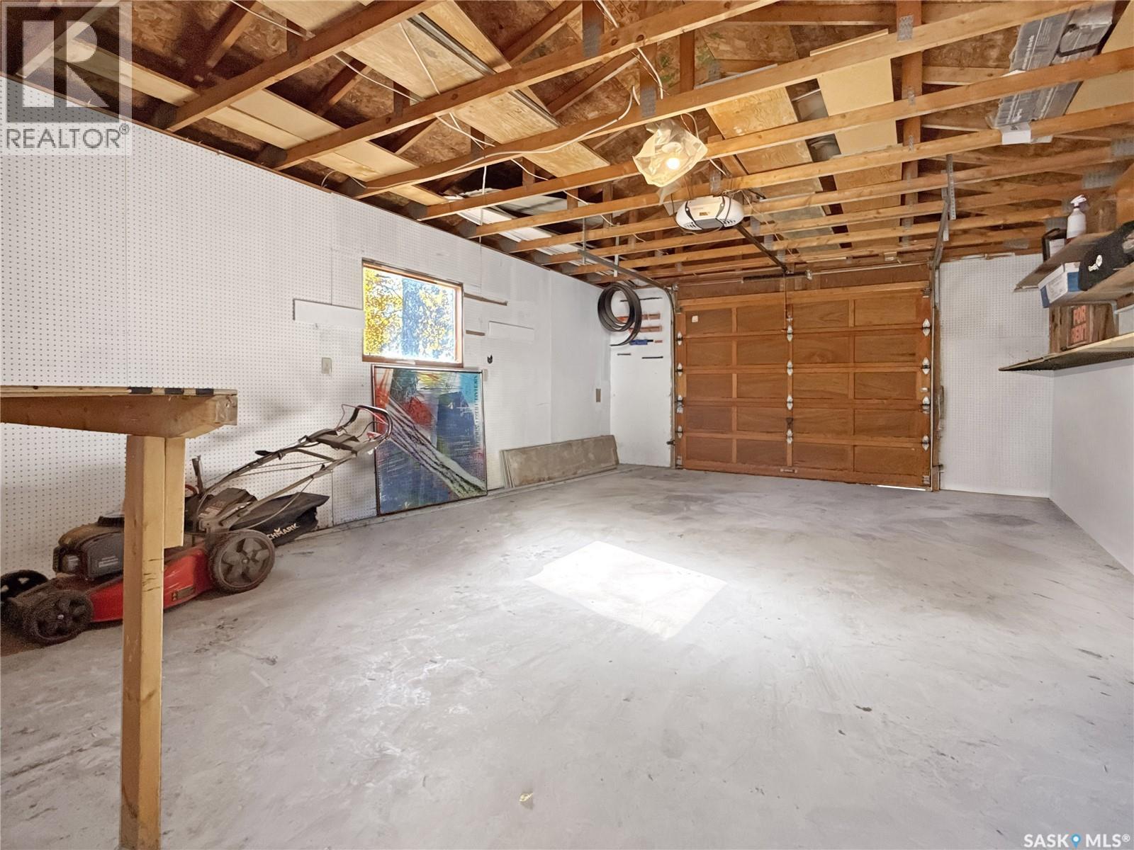 660 3rd Avenue Ne Property Photo 18