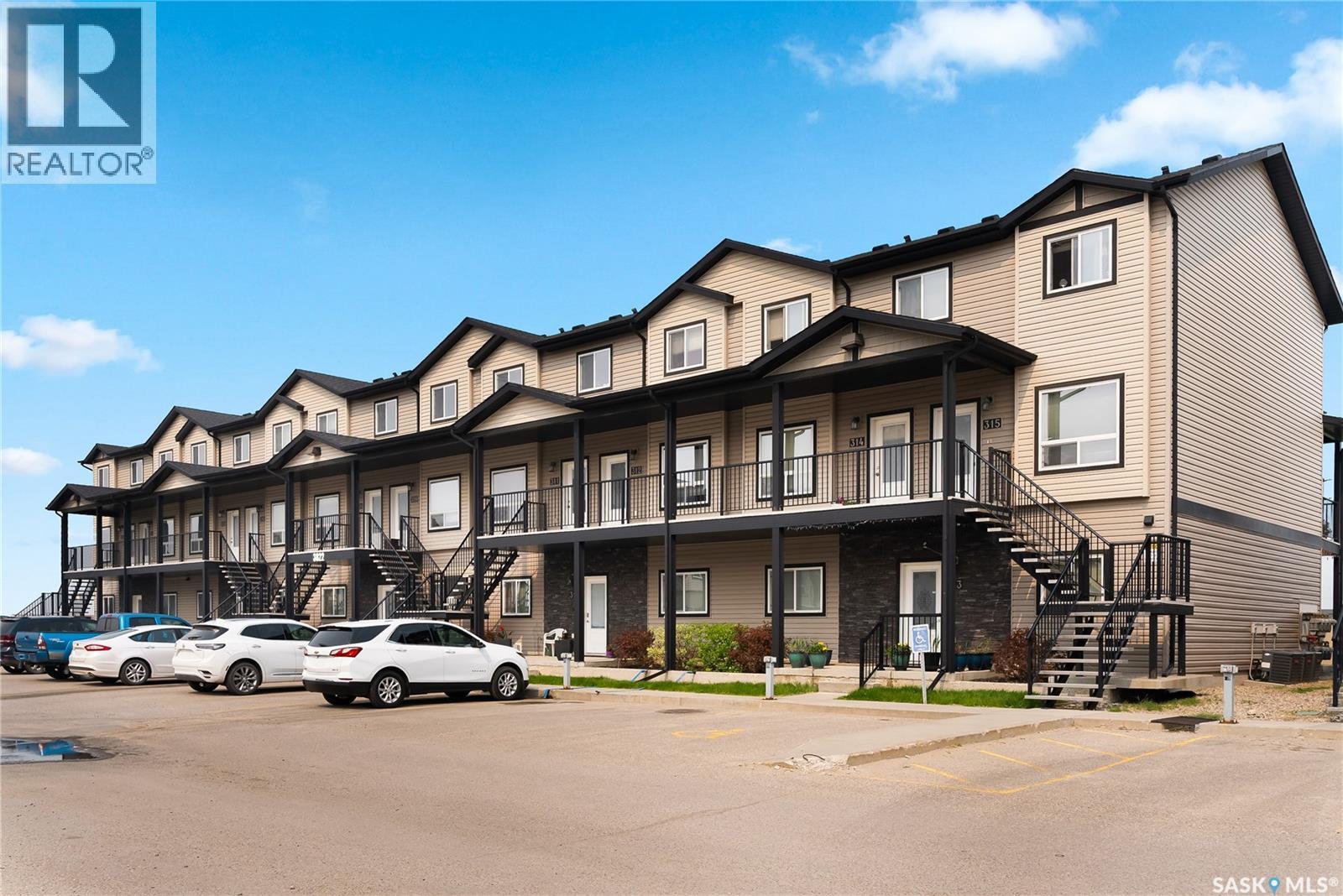 305 3822 Dewdney Avenue E Property Photo 25