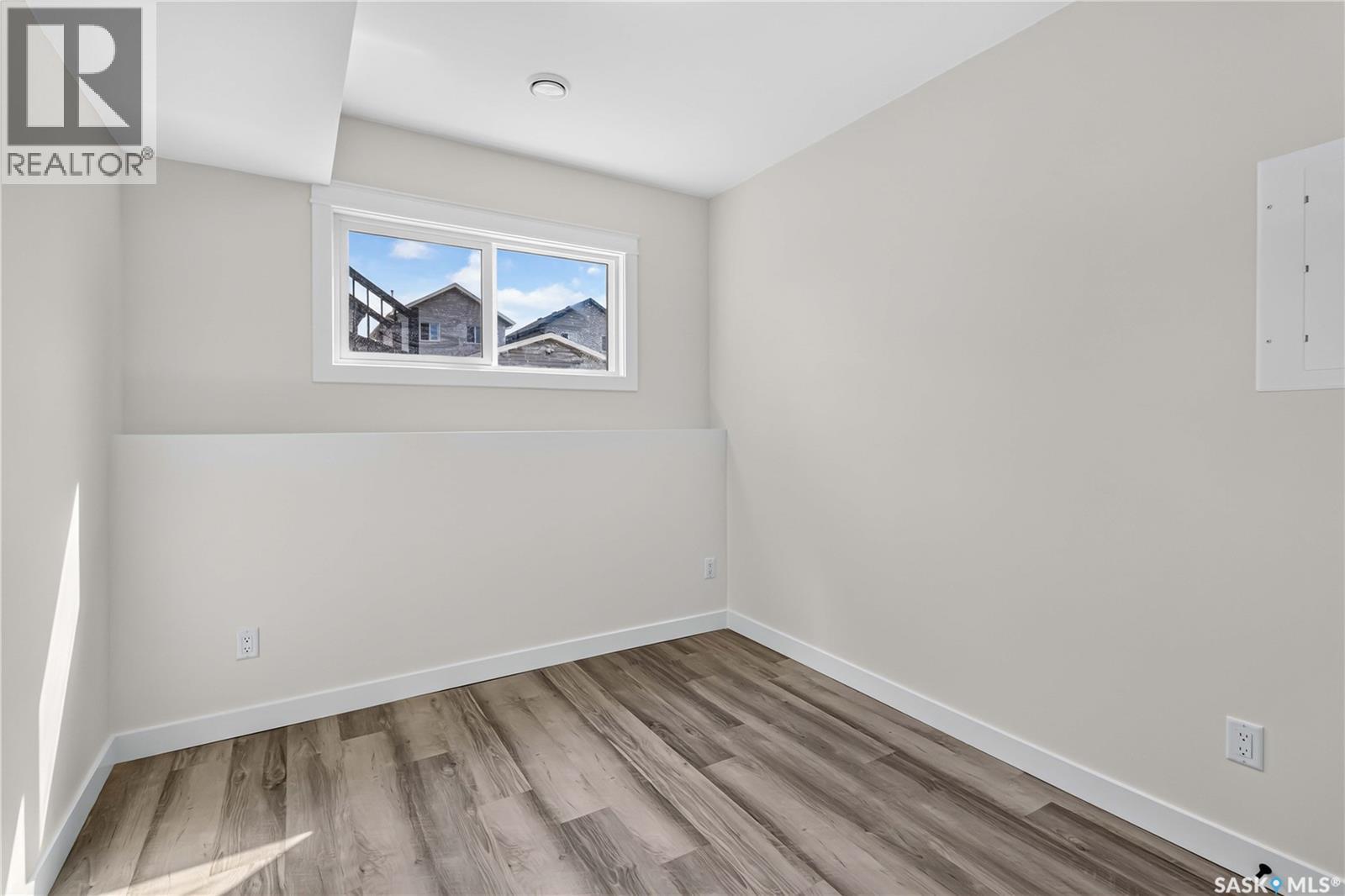 1211 Nightingale Terrace Property Photo 39