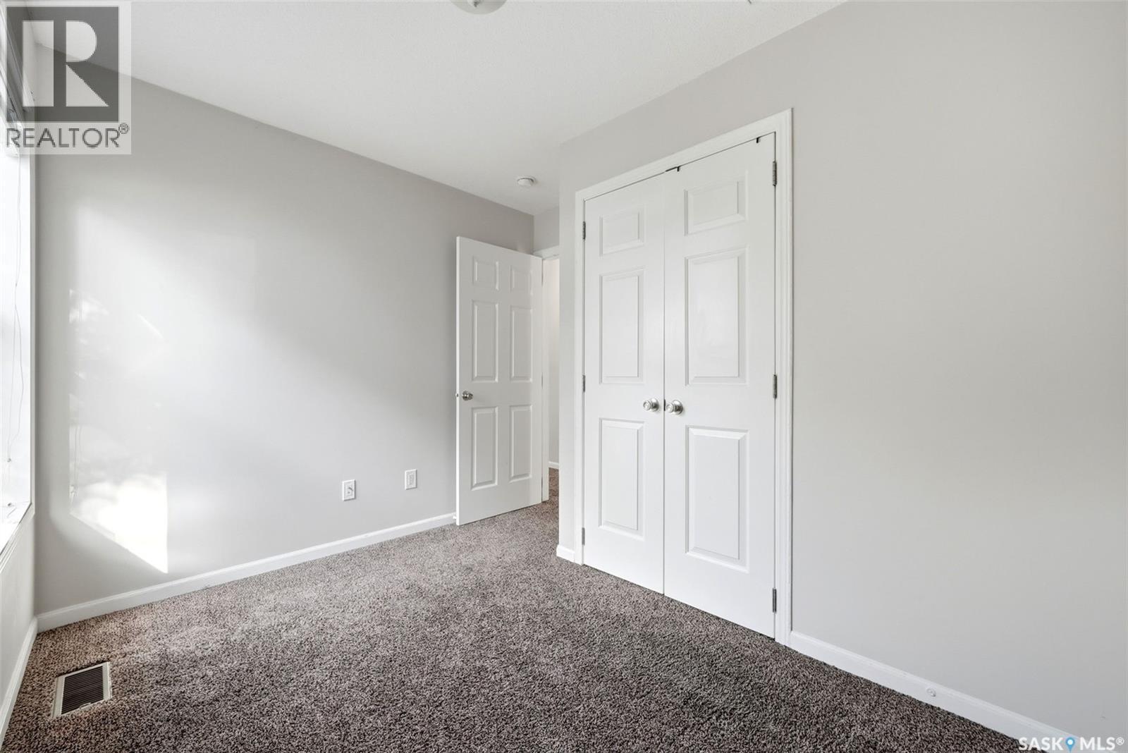 1752 York Street Property Photo 16