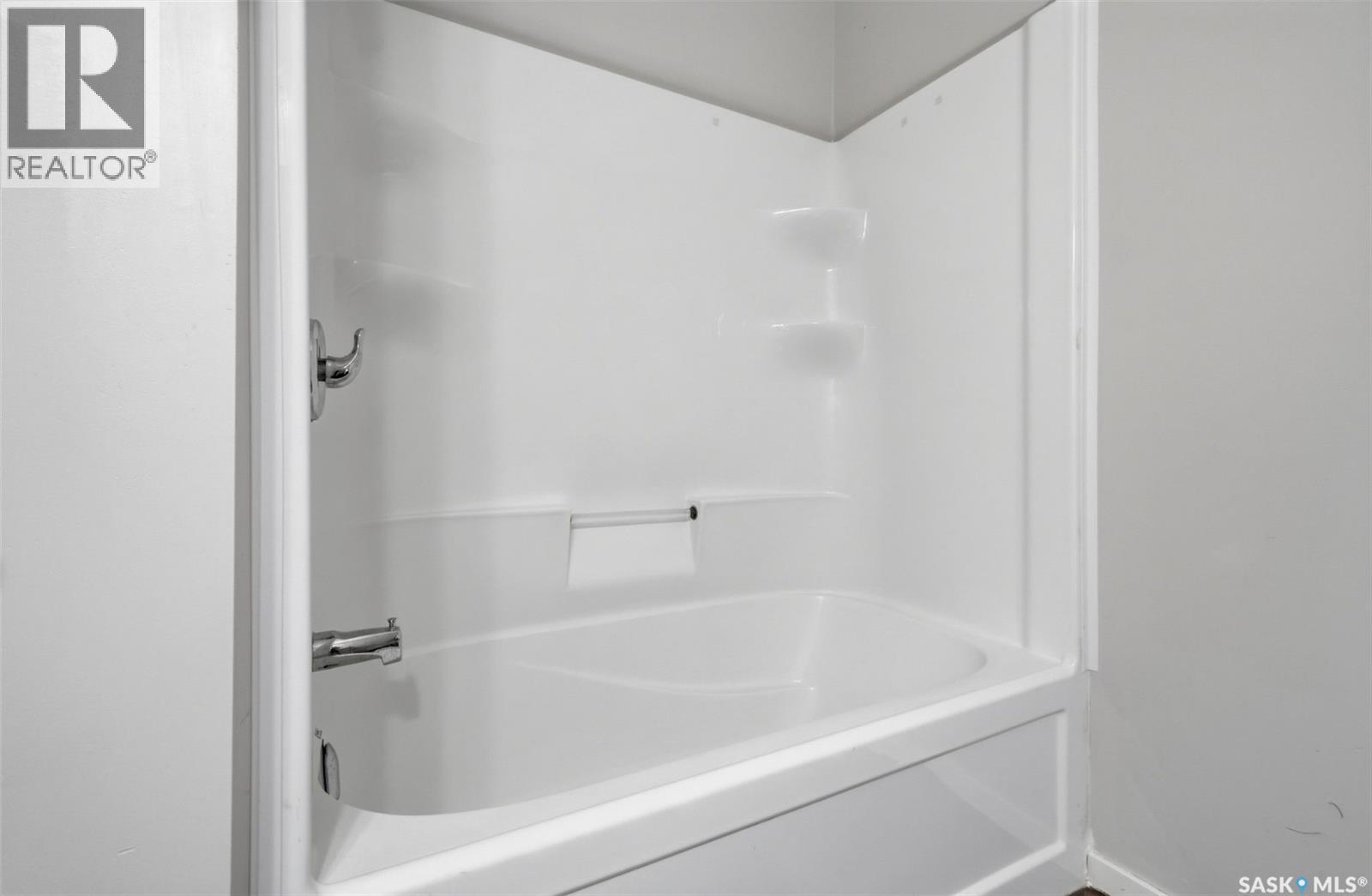 1752 York Street Property Photo 22