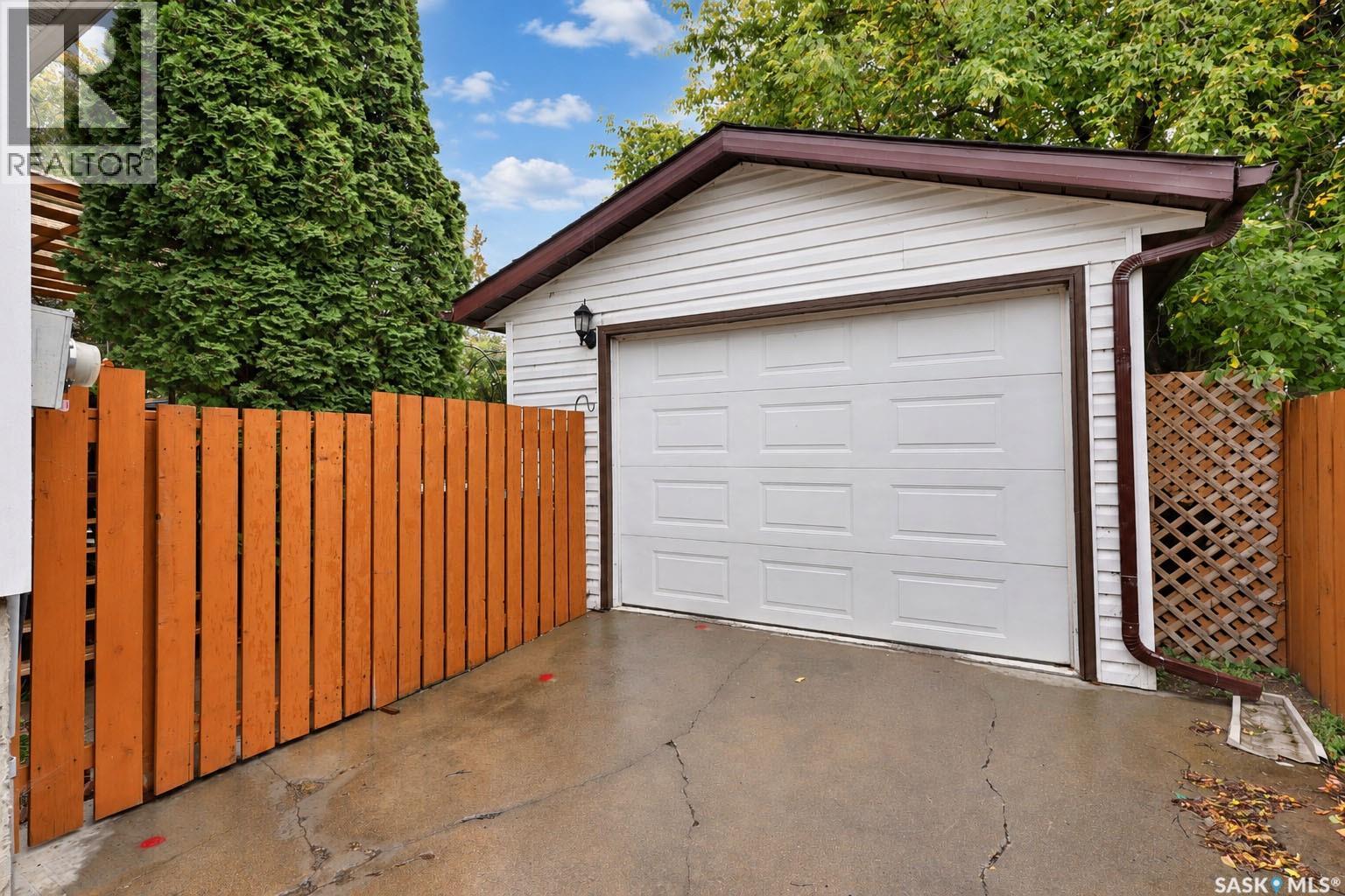 23 Berezowsky Drive Property Photo 26