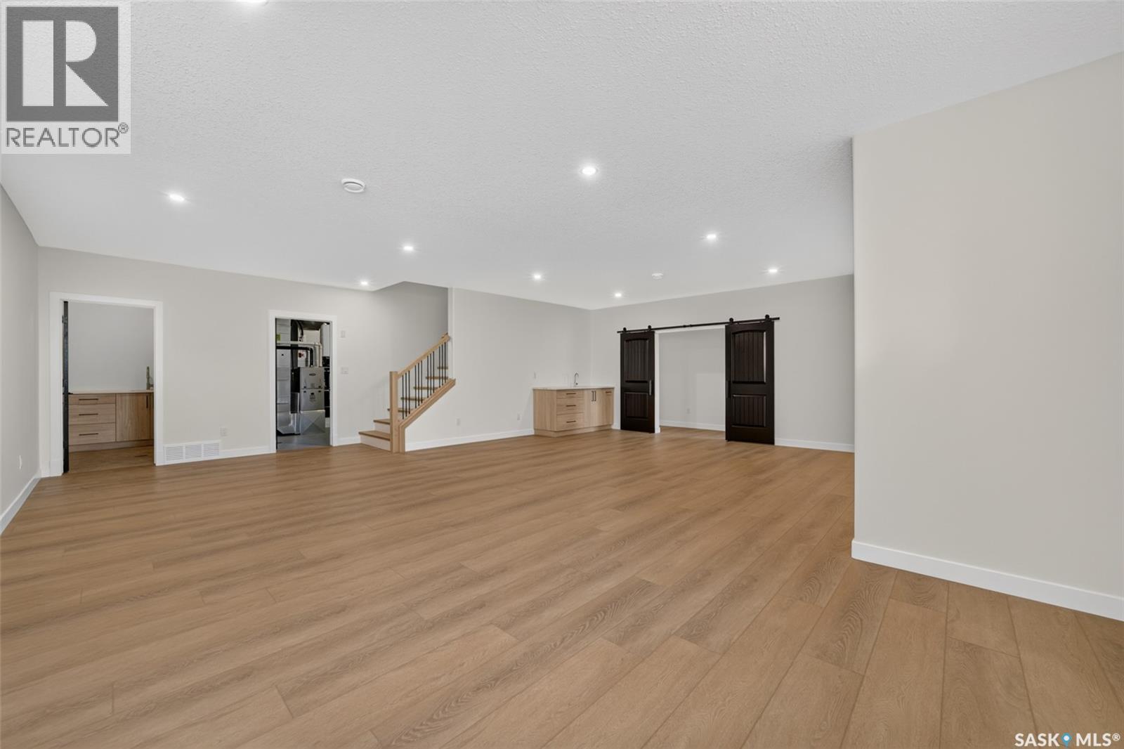 74 Emerald Ridge E Property Photo 27