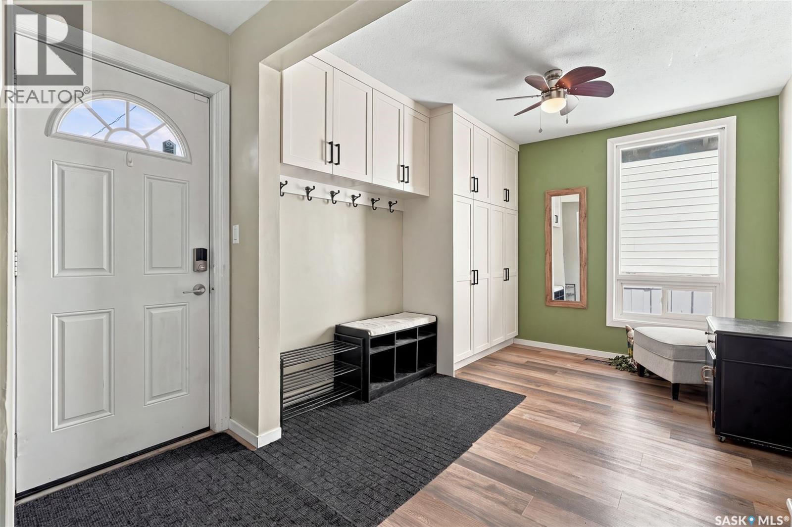 110 109th Street W Property Photo 16