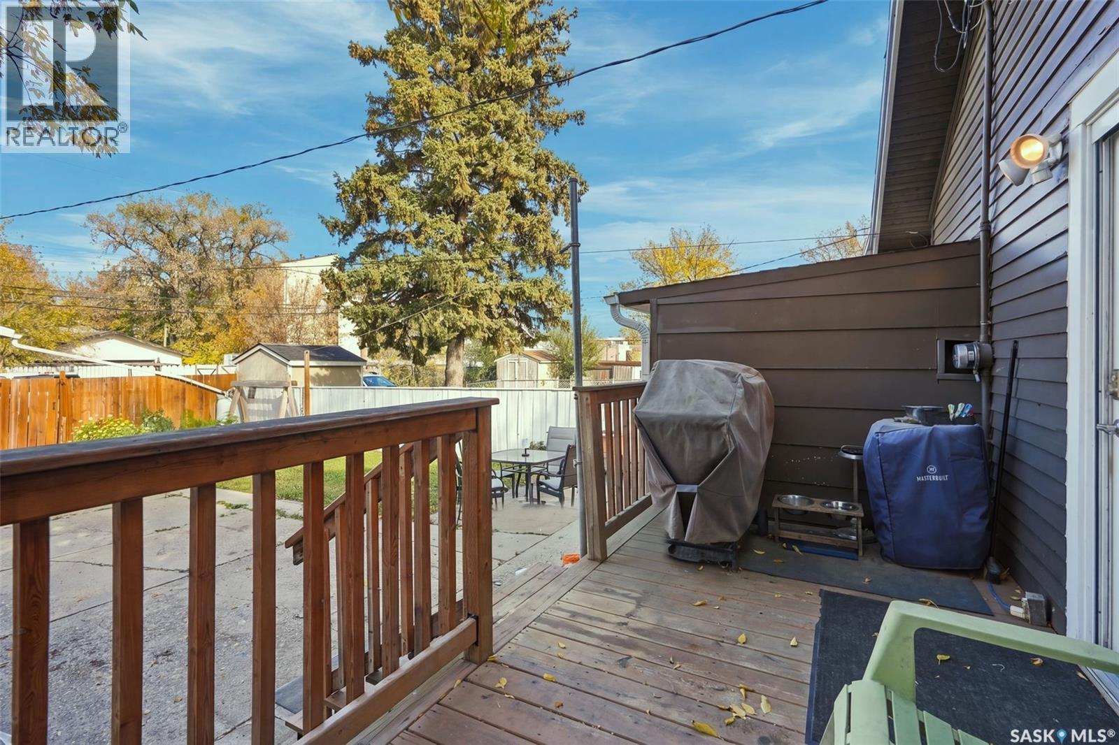 110 109th Street W Property Photo 34