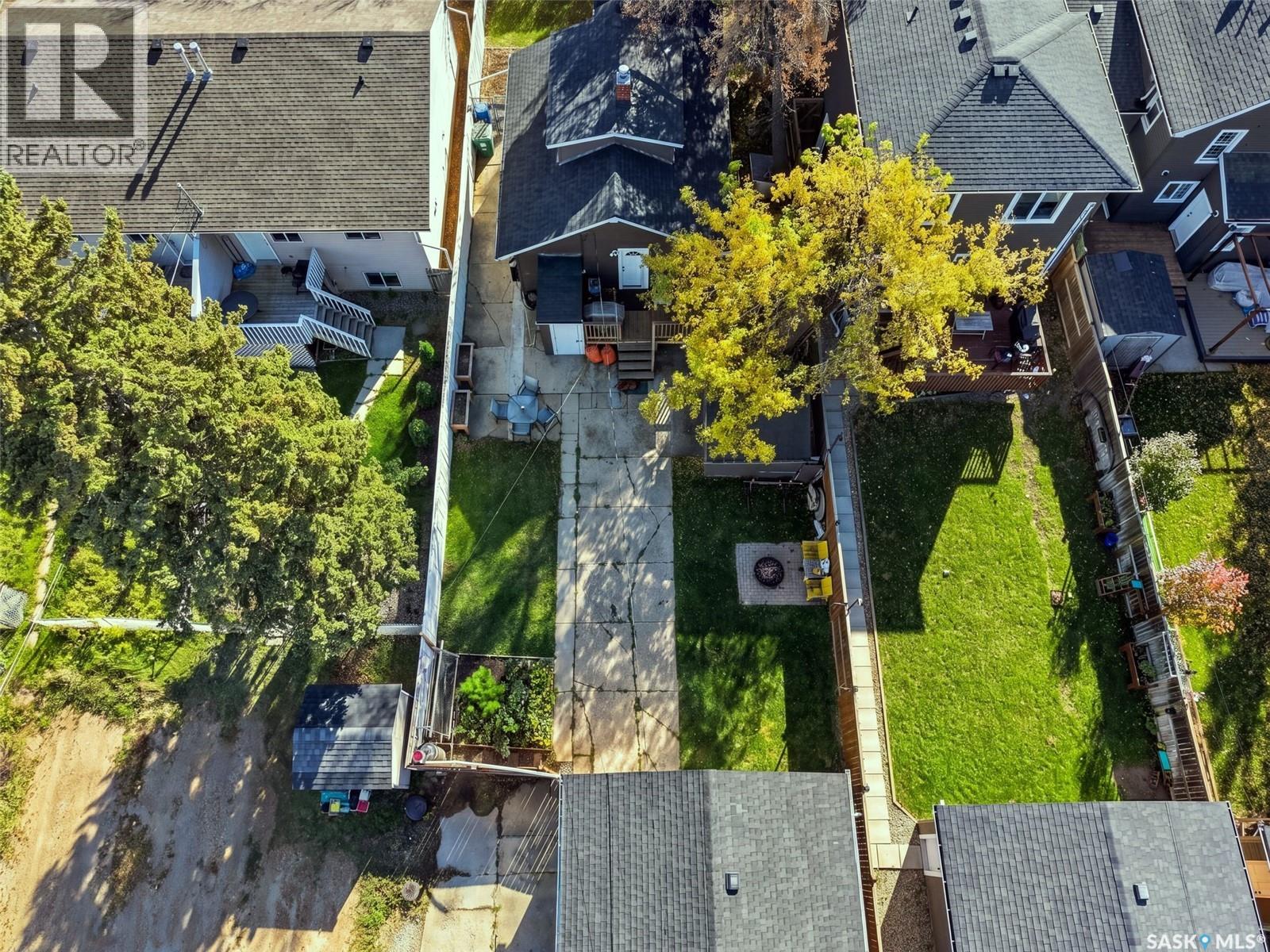 110 109th Street W Property Photo 45