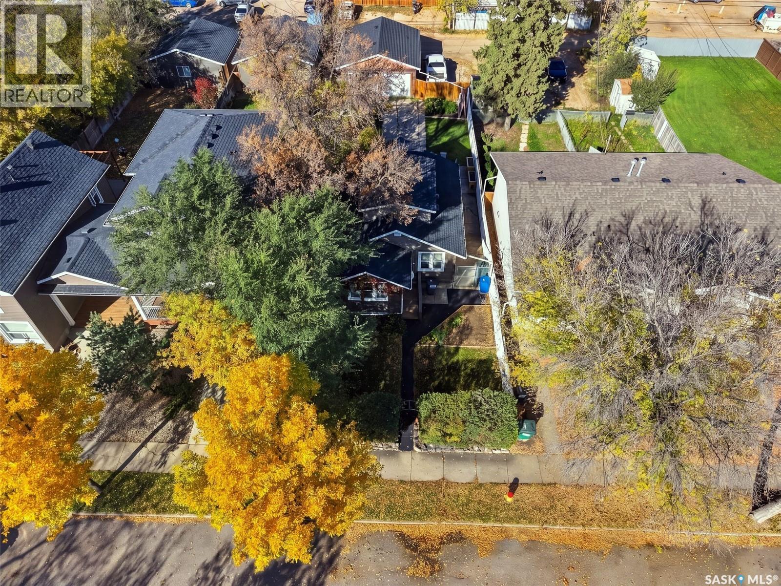 110 109th Street W Property Photo 48