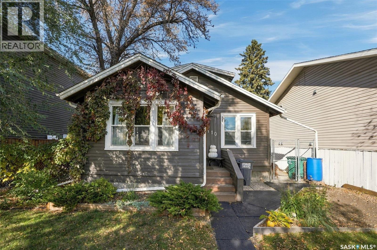110 109th Street W Property Photo 50