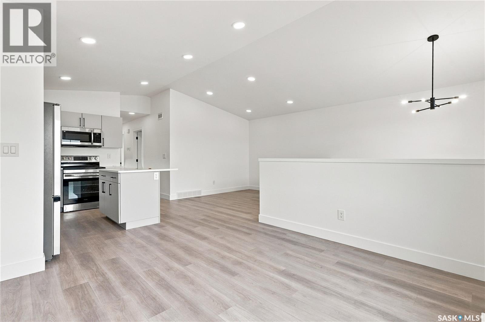 451 Stehwien Street Property Photo 11