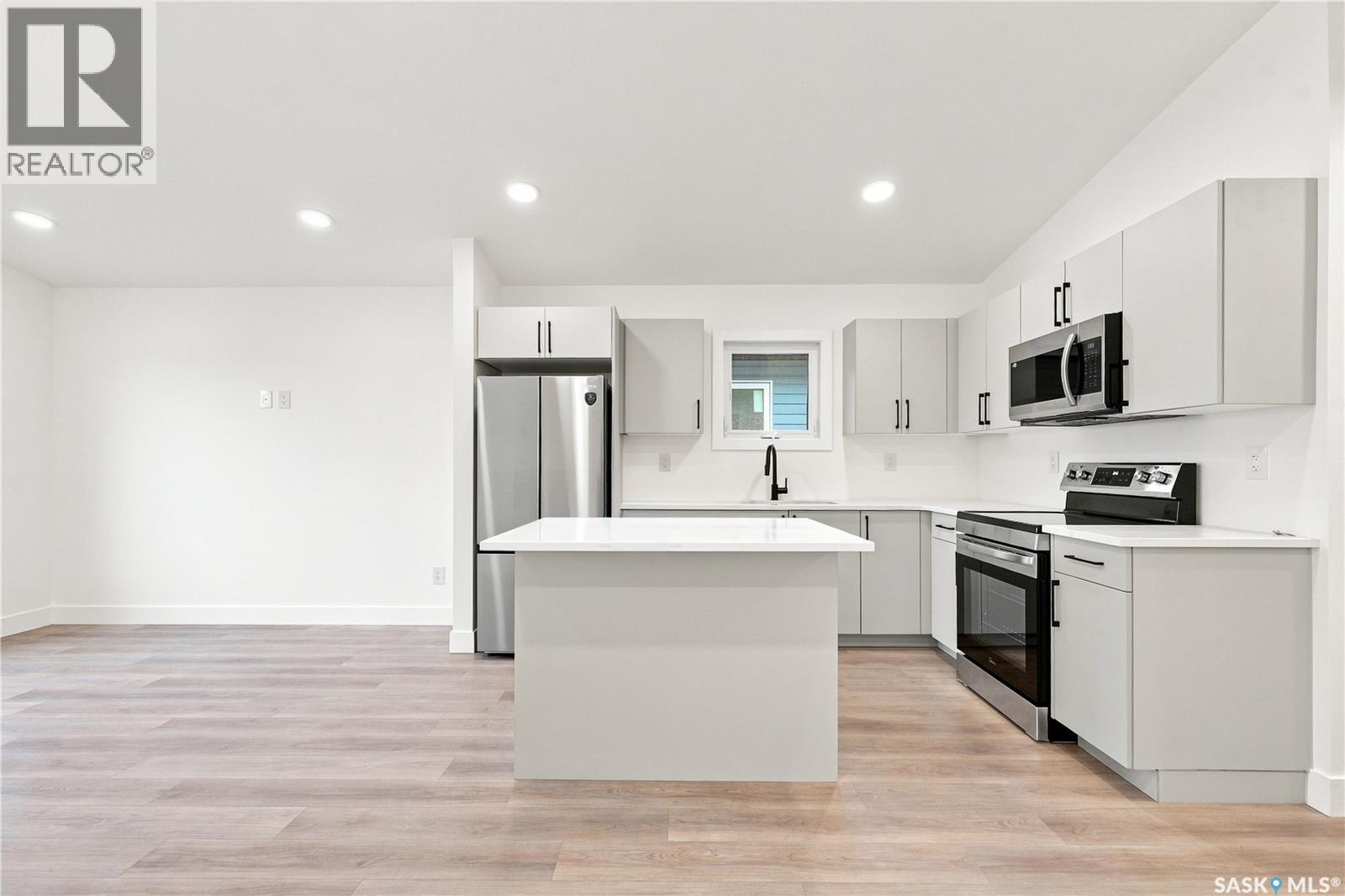 451 Stehwien Street Property Photo 15