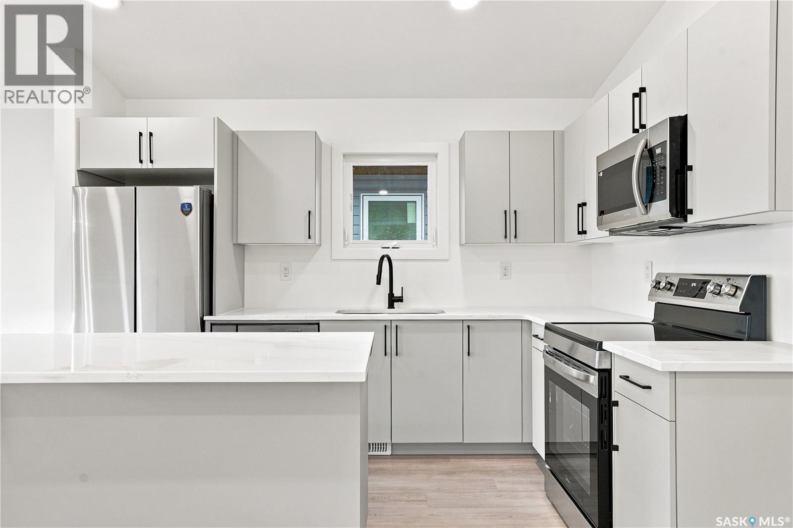 451 Stehwien Street Property Photo 16