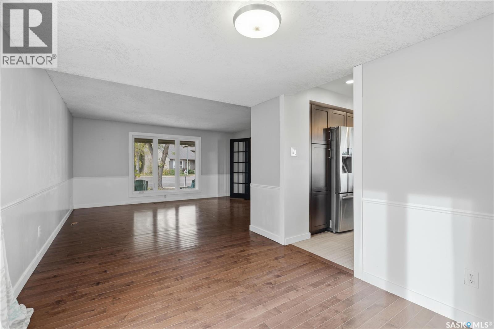 2127 Cunning Crescent E Property Photo 20