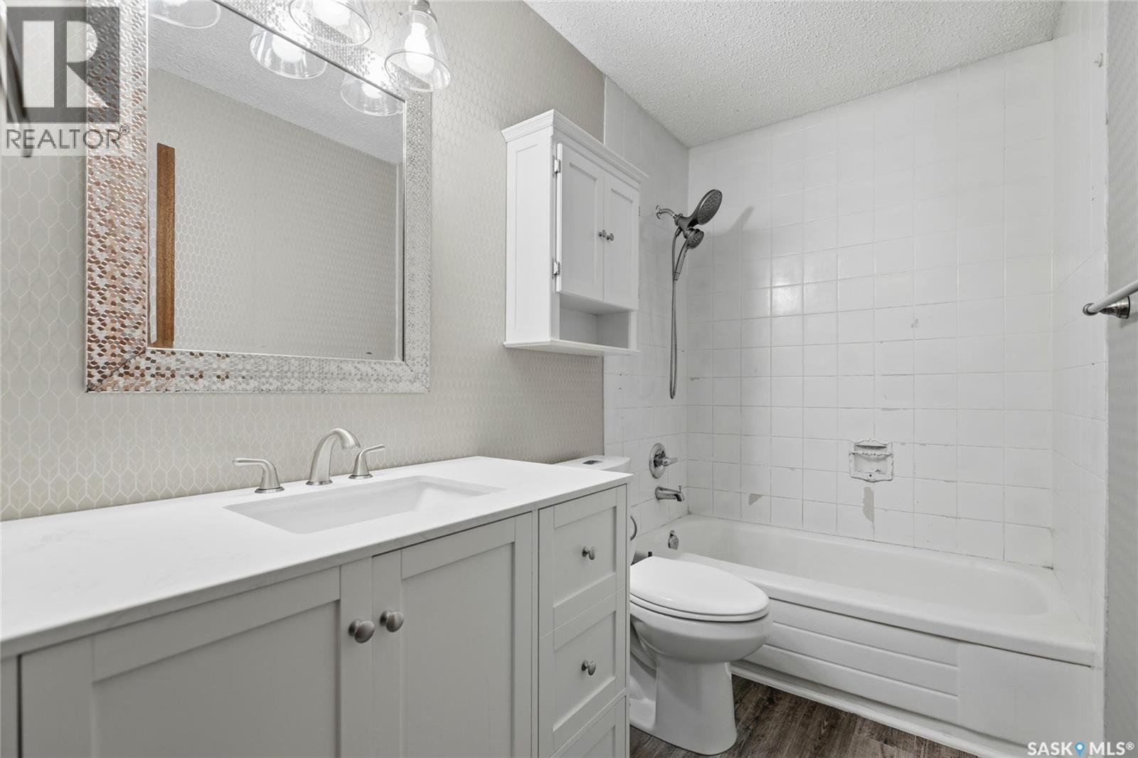 2127 Cunning Crescent E Property Photo 34