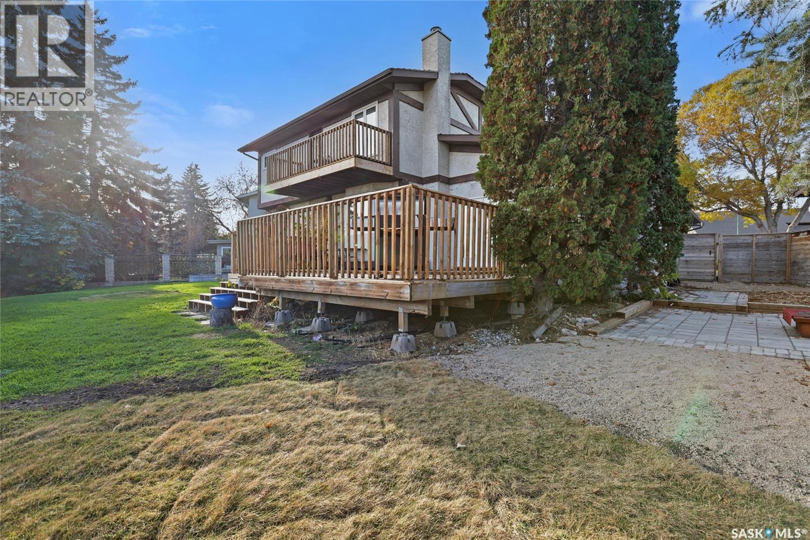 2127 Cunning Crescent E Property Photo 45