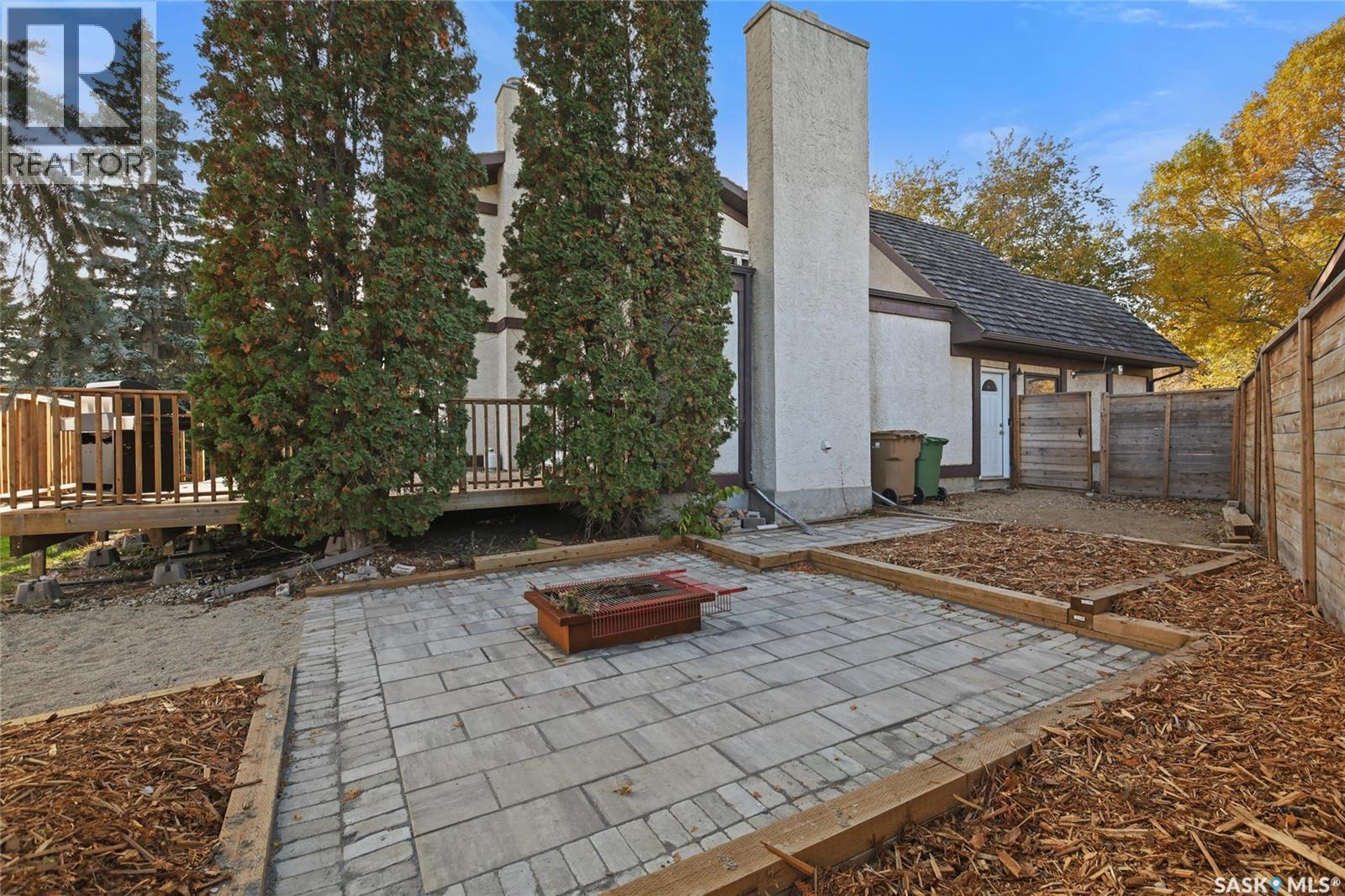2127 Cunning Crescent E Property Photo 48