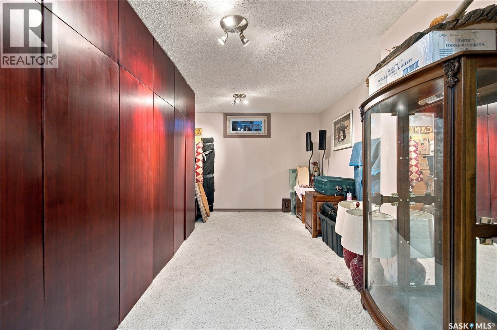 1311 Queen Crescent Property Photo 31