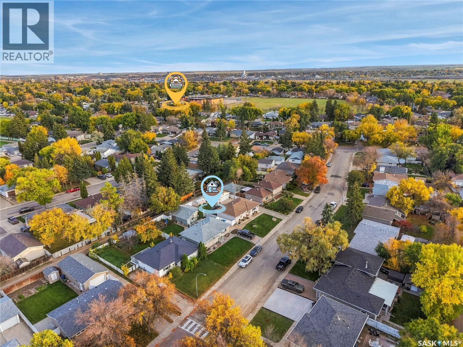 1311 Queen Crescent Property Photo 49